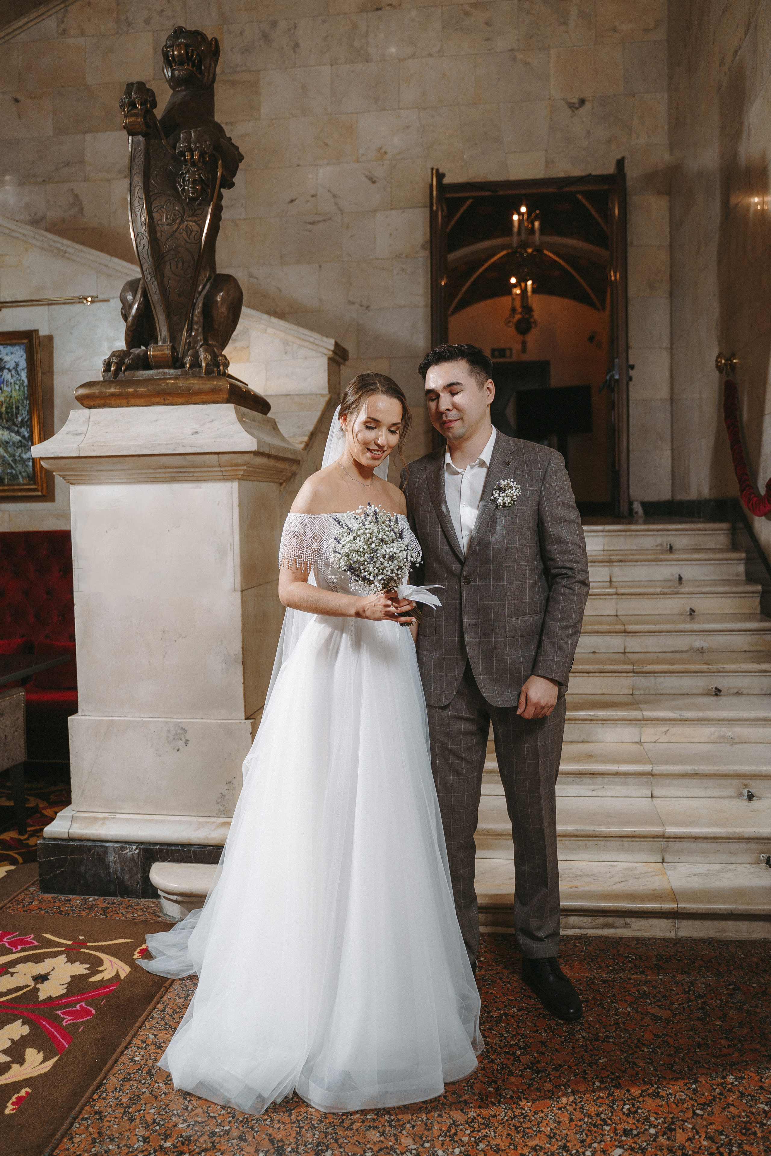 Свадебная фотосессия в отеле Hilton Moscow Leningradskaya 5*