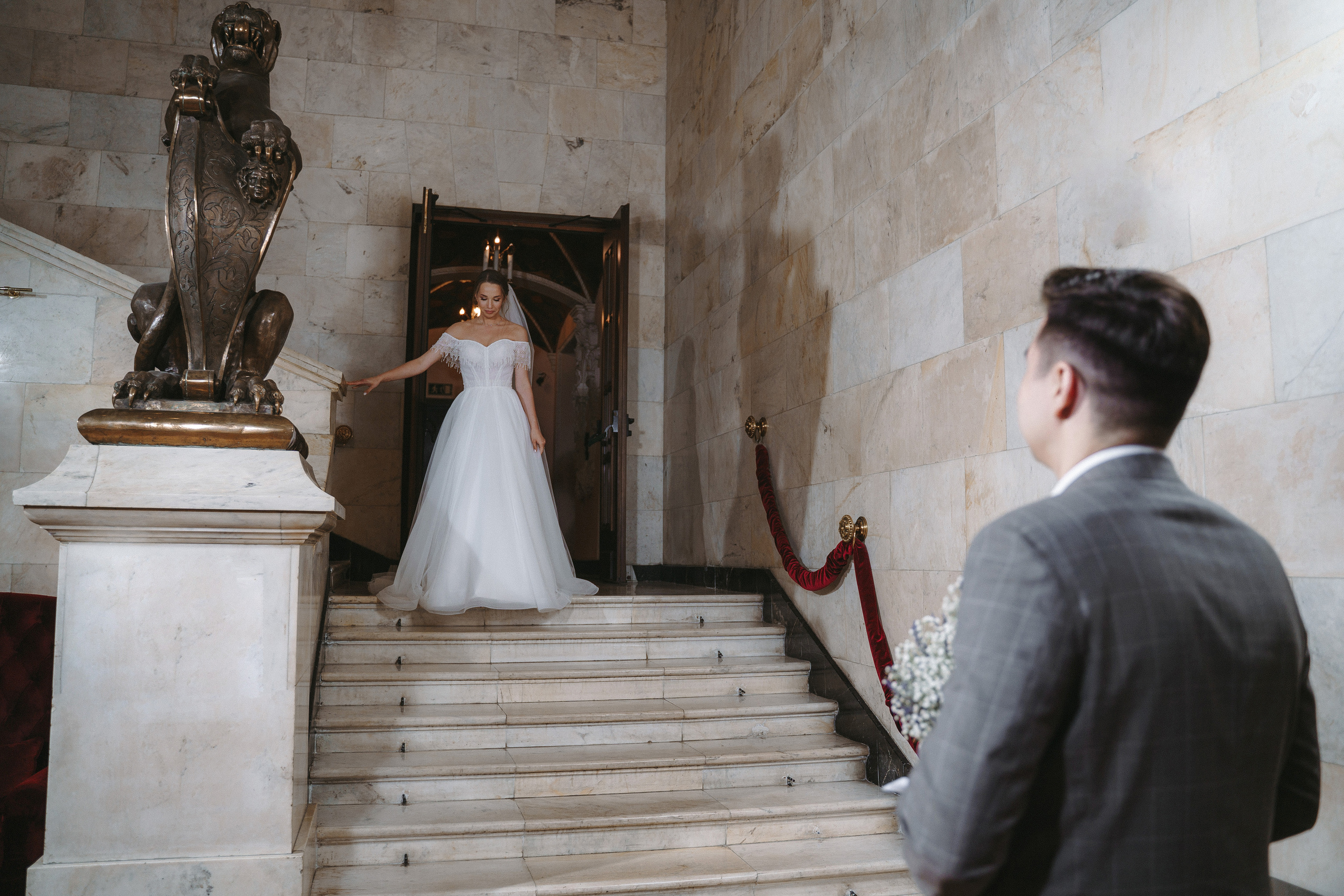 Свадебная фотосессия в отеле Hilton Moscow Leningradskaya 5*