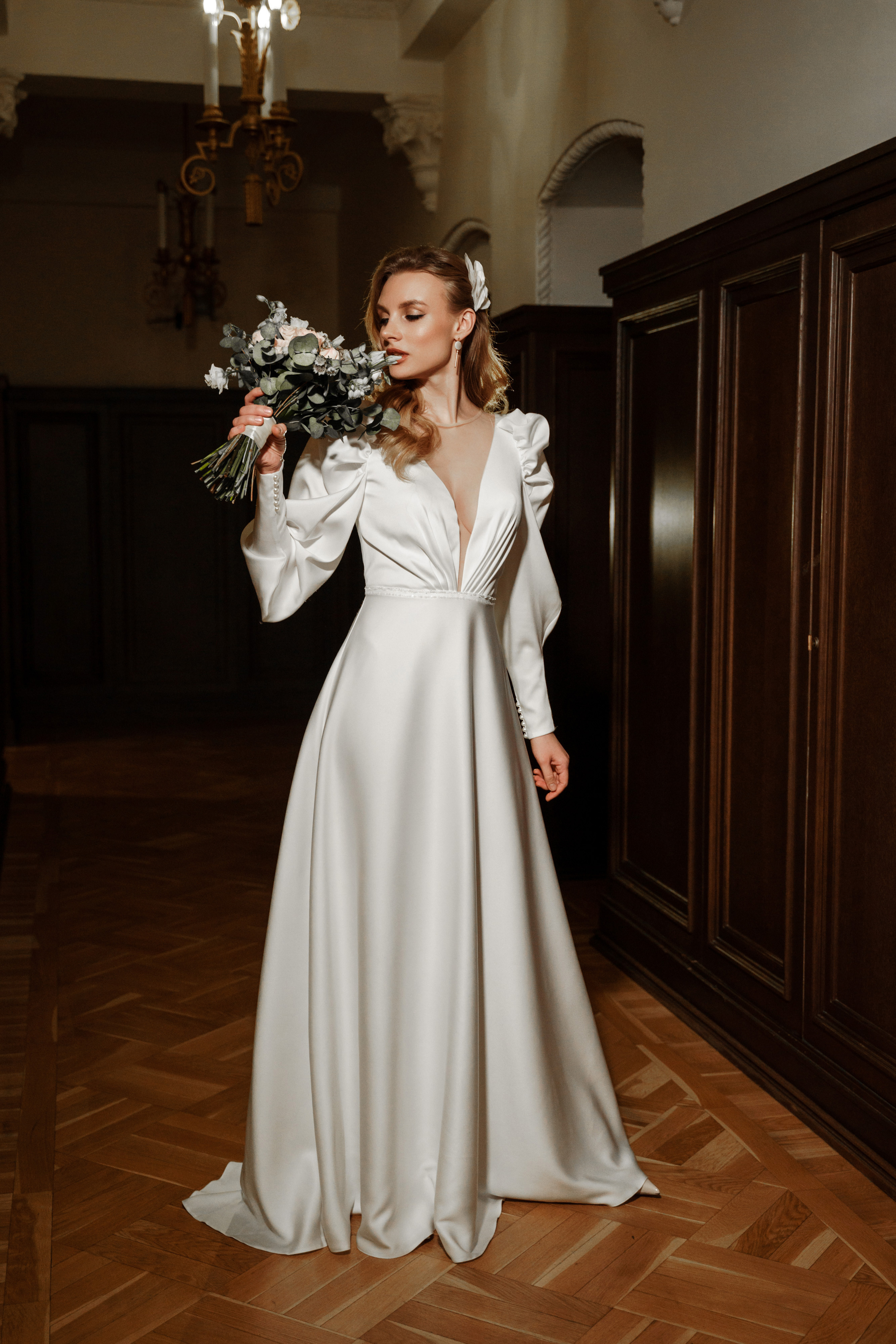 Свадебная фотосессия в отеле Hilton Moscow Leningradskaya 5