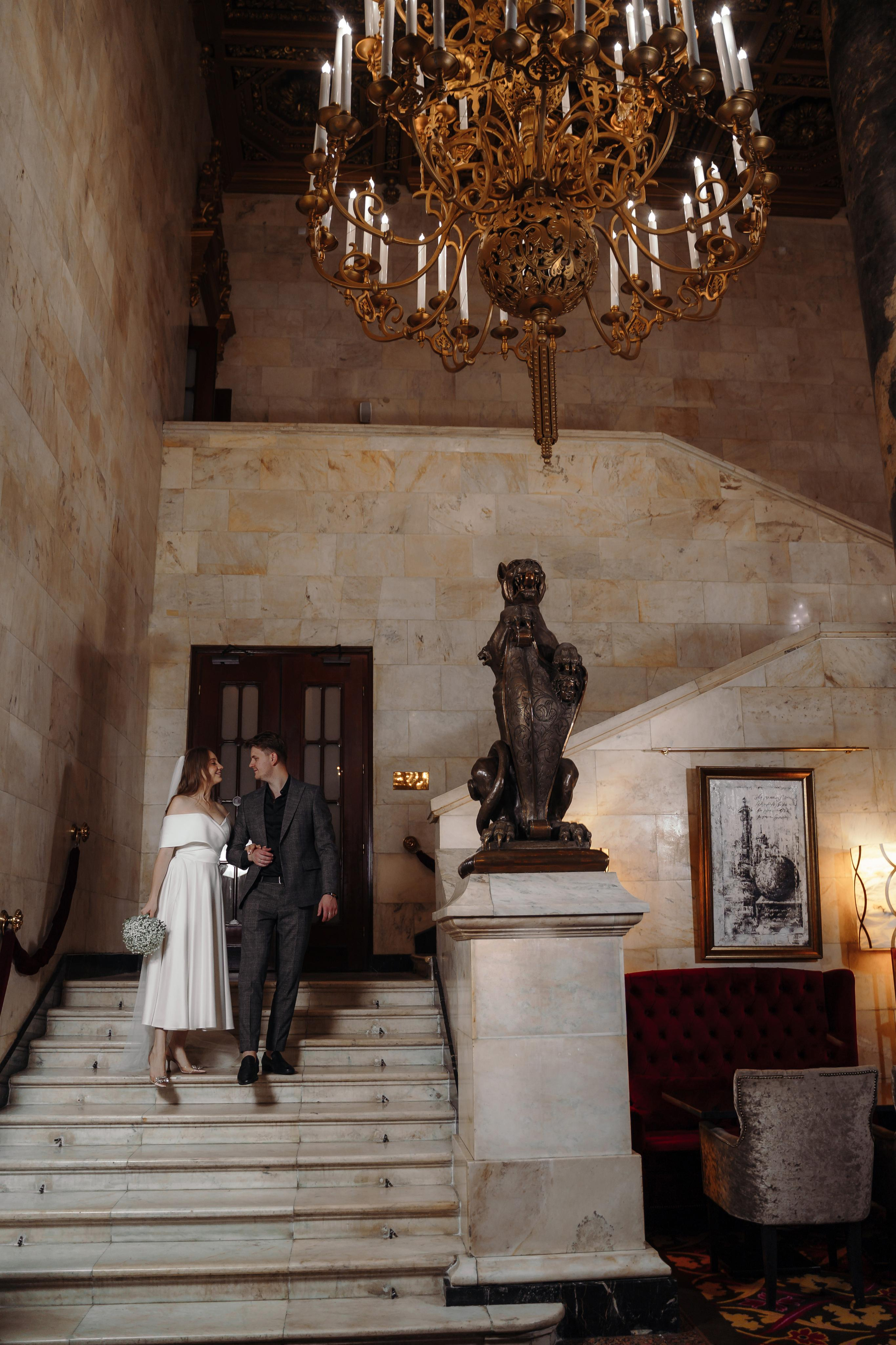 Свадебная фотосессия в отеле Hilton Moscow Leningradskaya 5*