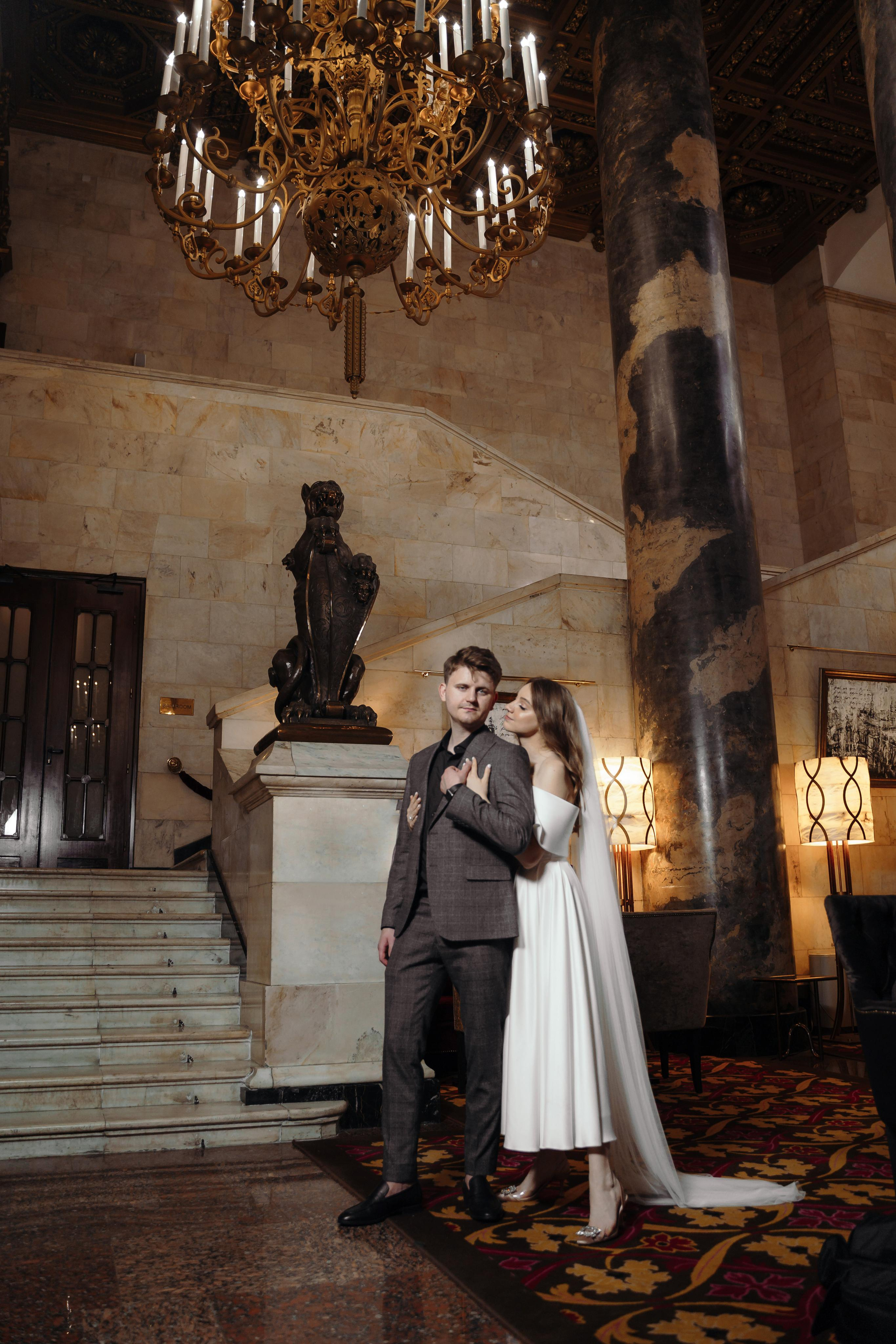 Свадебная фотосессия в отеле Hilton Moscow Leningradskaya 5*