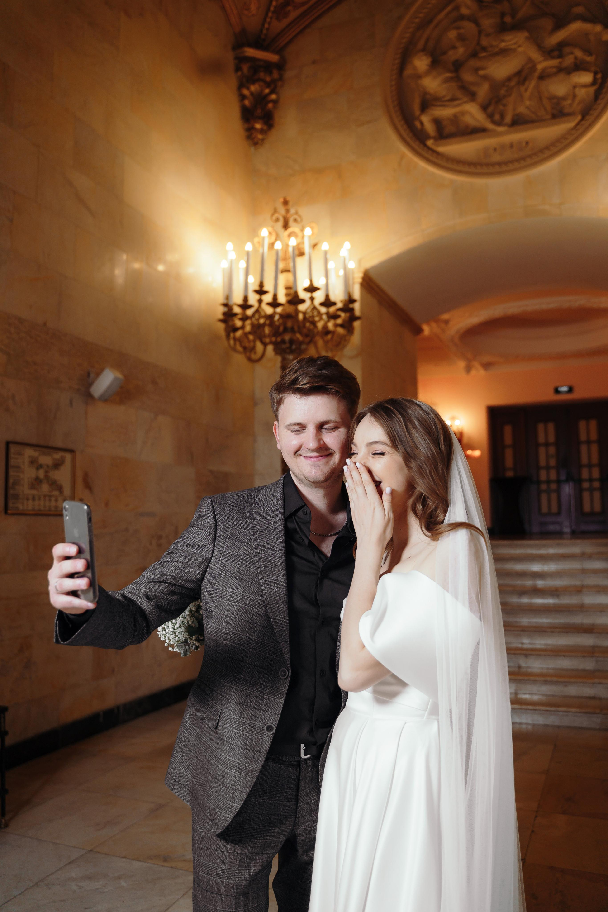 Свадебная фотосессия в отеле Hilton Moscow Leningradskaya 5*