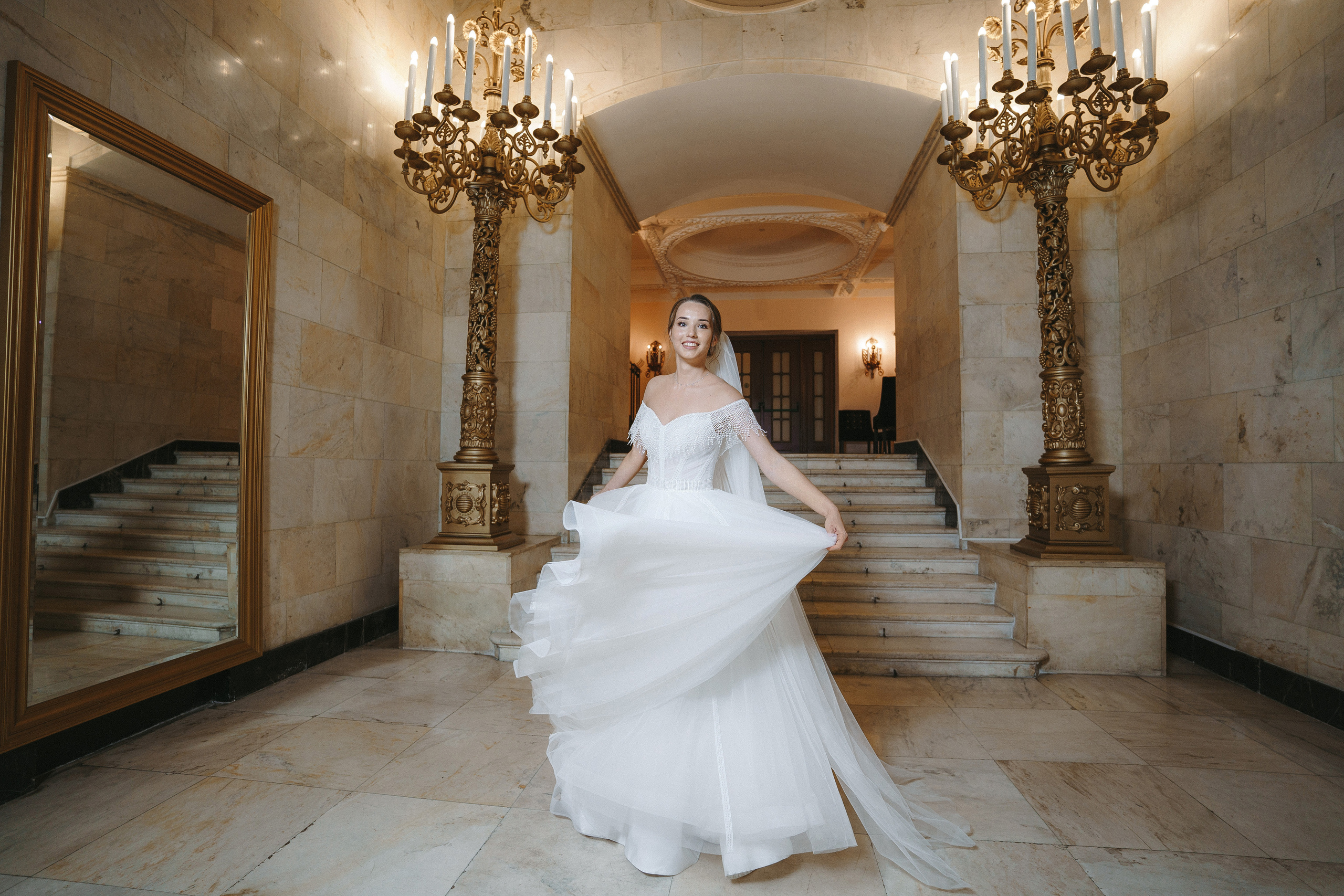 Свадебная фотосессия в отеле Hilton Moscow Leningradskaya 5*