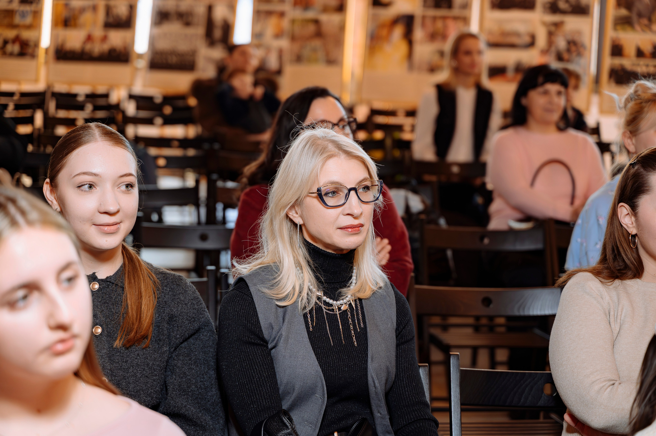 Репортажная съемка, съемка мероприятия, проект factor.by, финалист factor.by, Шамхал Хачатурян, Ибрагим Карасов, фактор бай, фотограф Ольга Шаповалова, съемка фанатов, минск, беларусь