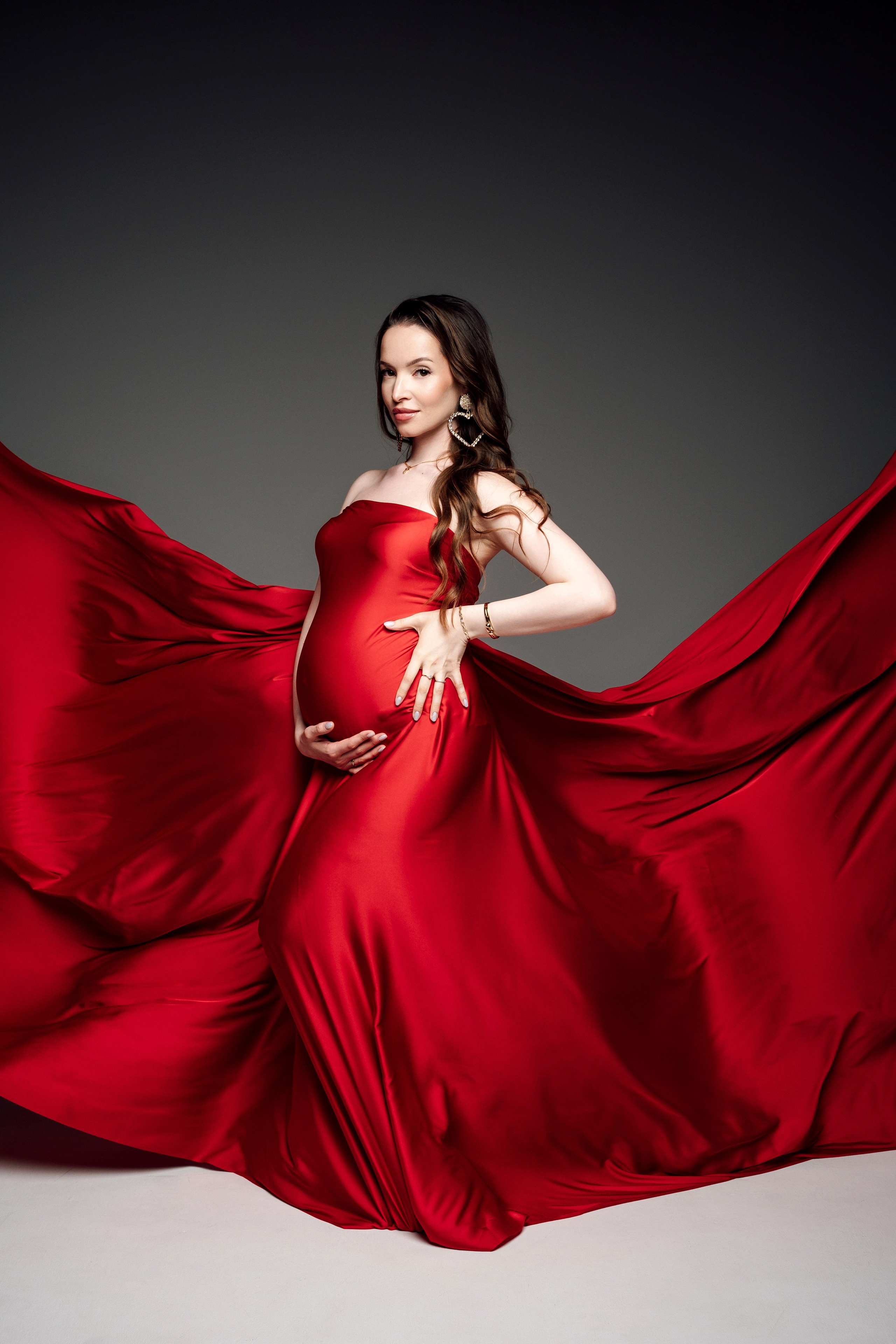 Фотосессия в тканях для беременной. Фотограф и видеограф Анна Жагорина