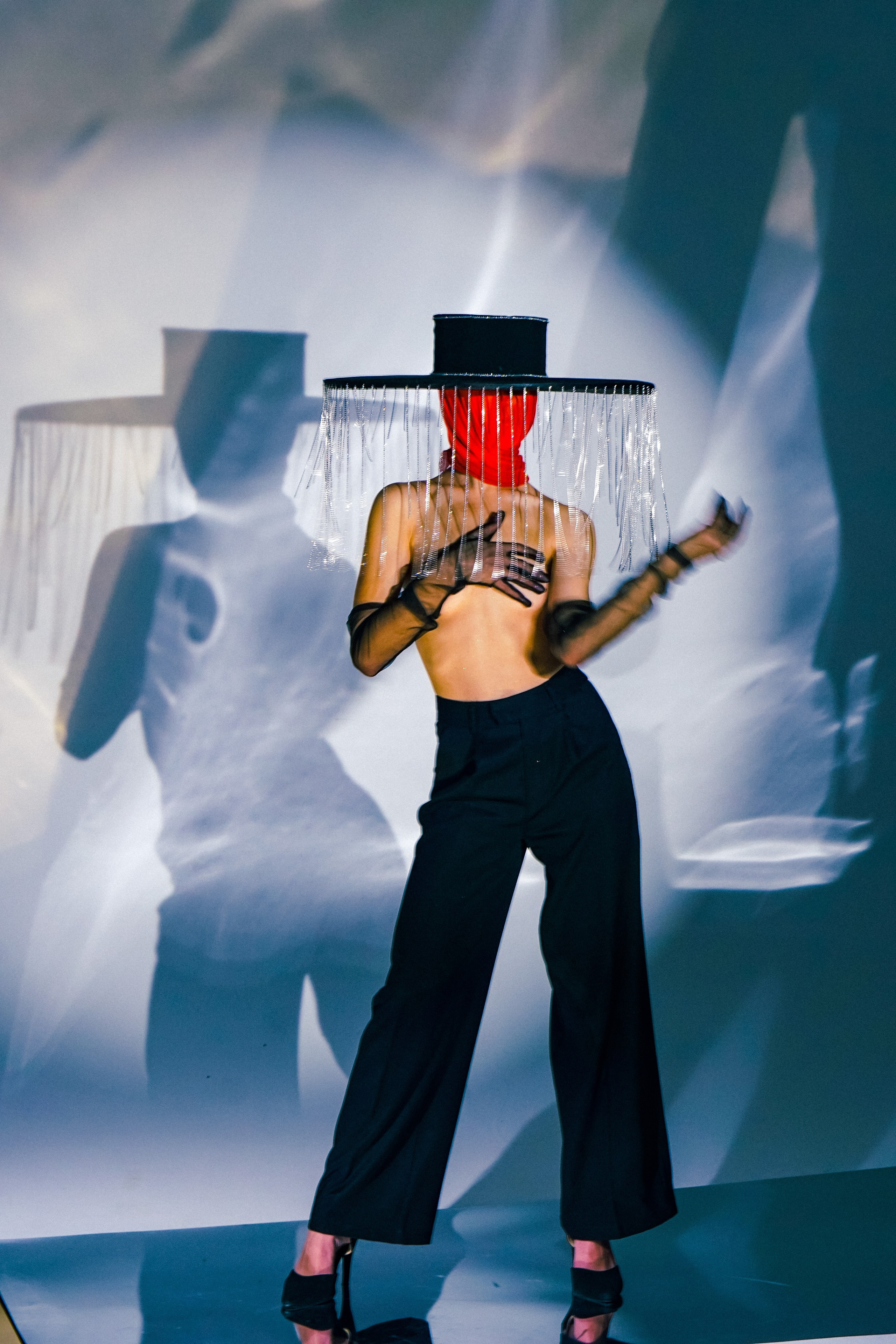 фотосессия в ярком цвете и цветным светом