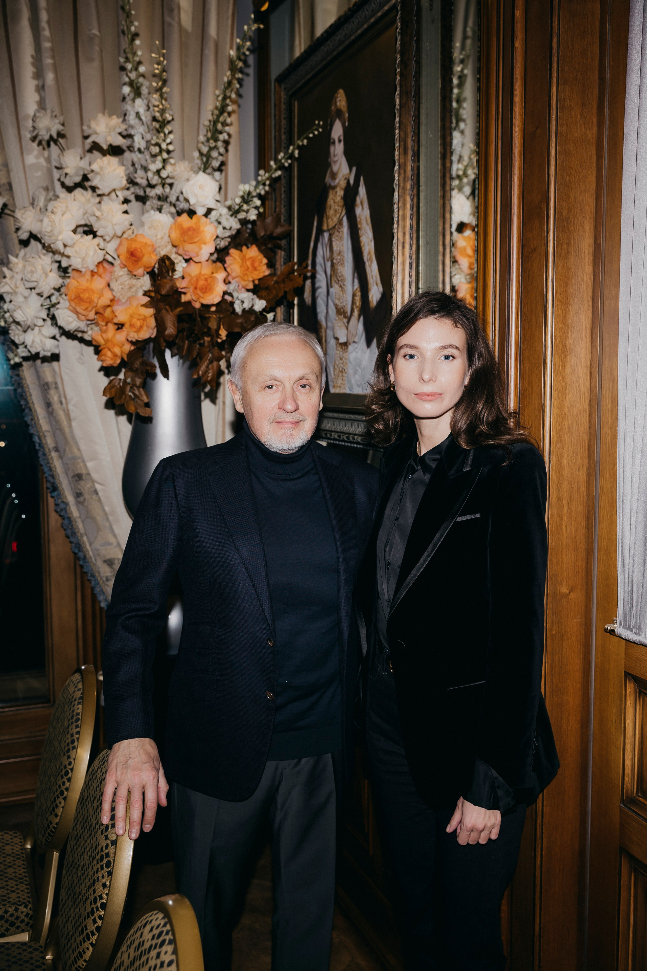 Ужин Коллекционеров, Белуга, Москва. «Птичка на проводе»: информационный портал в Москве