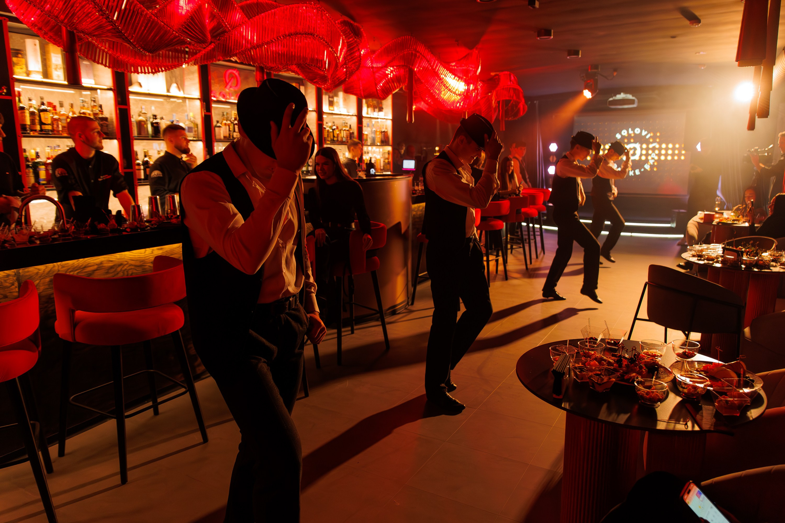 SOLOVI — Открытие караоке-бара. СВОИ. ФОТООТЧЕТЫ-СОБЫТИЯ-МЕСТА