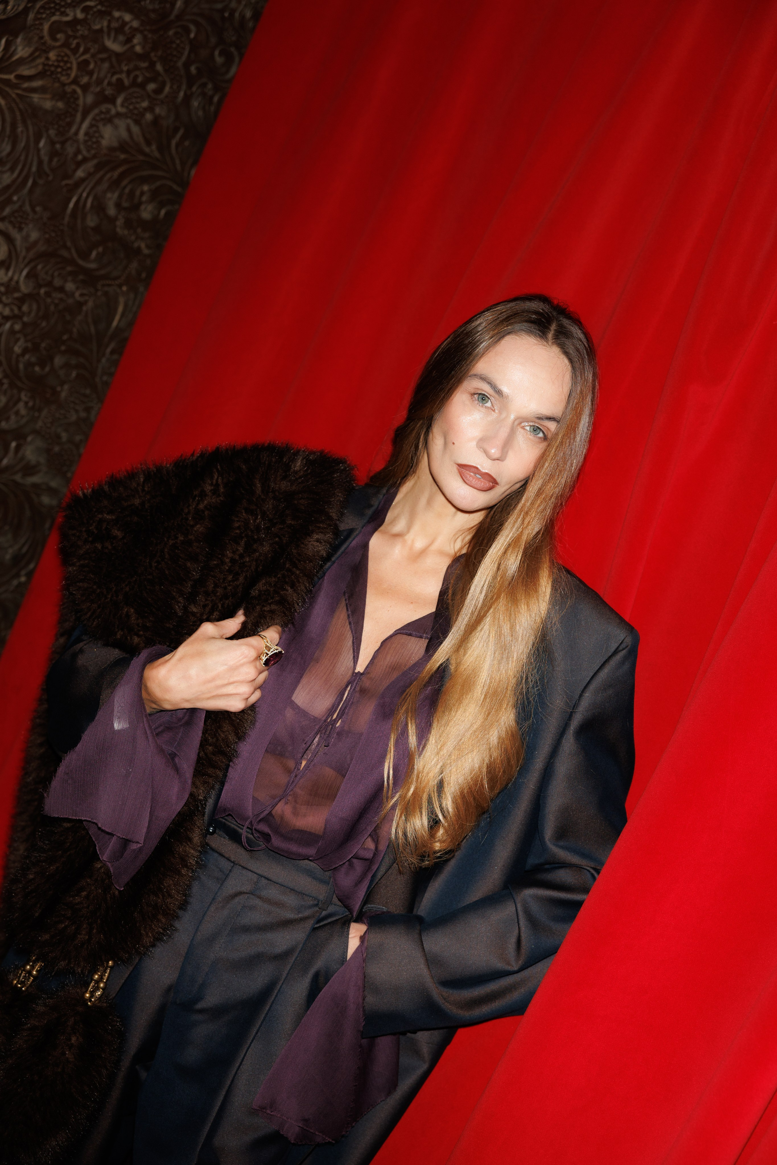 Алена Водонаева на Дне Рождения ресторана «White Rabbit» Белый Кролик