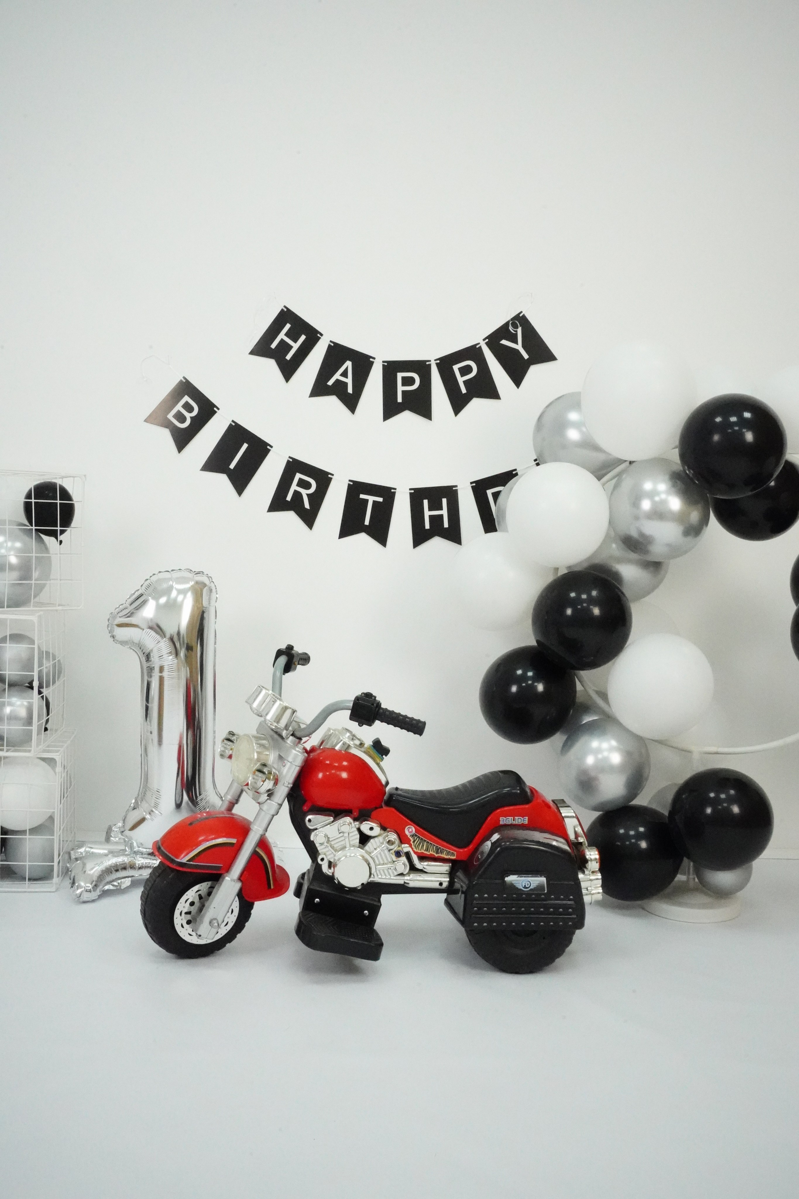 Наши Новые Фотозоны. Детская Фотостудия ГОДОВАСИКИ в Санкт-Петербурге фотосесия на годик