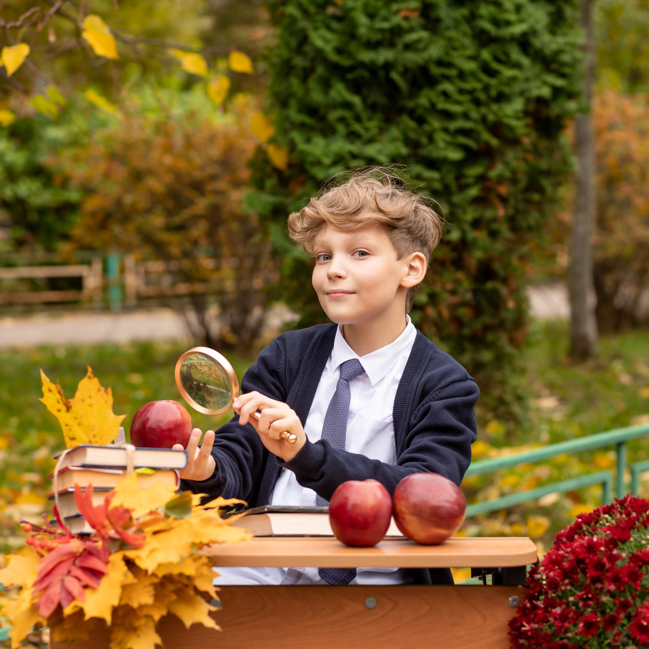 Подготовка к осеннему фотопроекту на улице для начальных классов. Выпускные альбомы в Мытищи Москве и Московской области