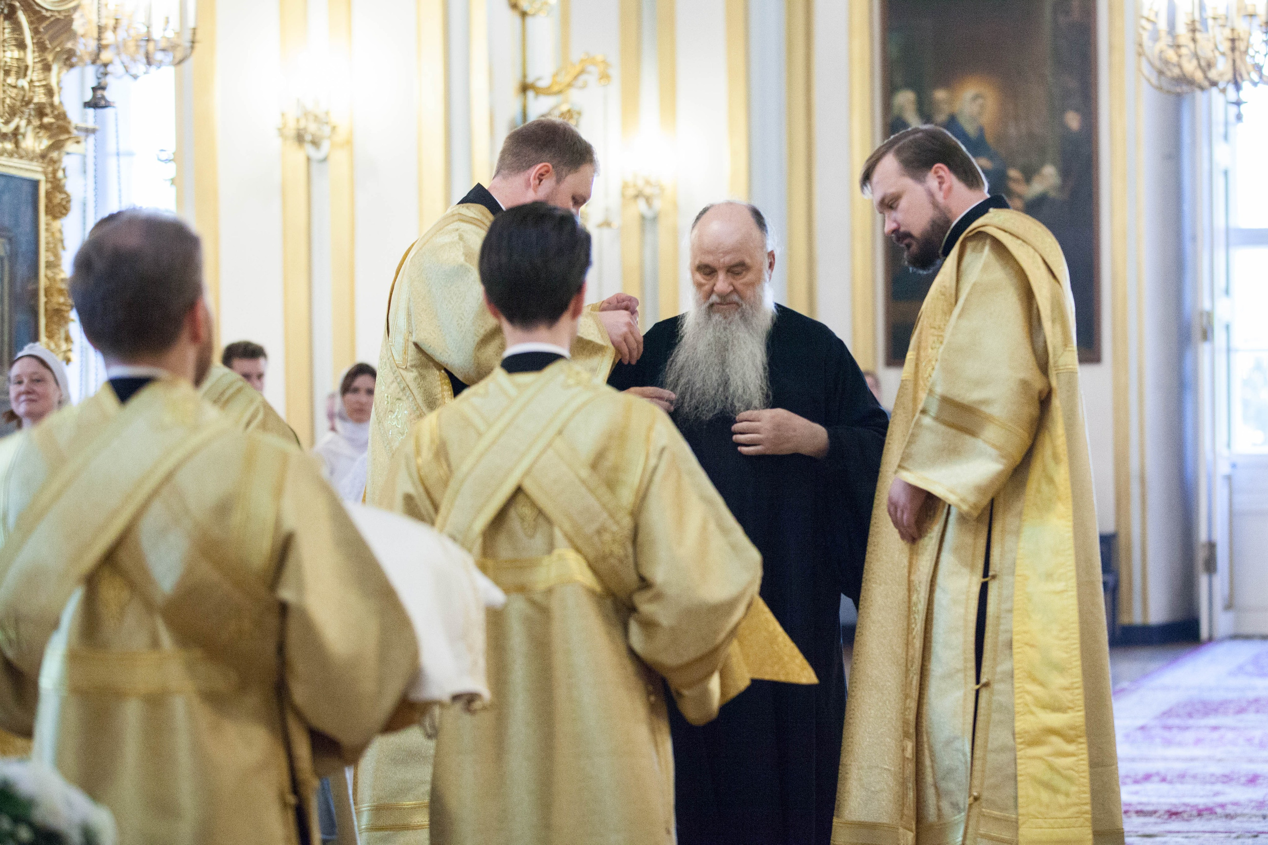 МИТРОПОЛИТ ВАРСОНОФИЙ СОВЕРШИЛ БОЖЕСТВЕННУЮ ЛИТУРГИЮ В НИКОЛО-БОГОЯВЛЕНСКОМ СОБОРЕ. НИКОЛО-БОГОЯВЛЕНСКИЙ МОРСКОЙ СОБОР