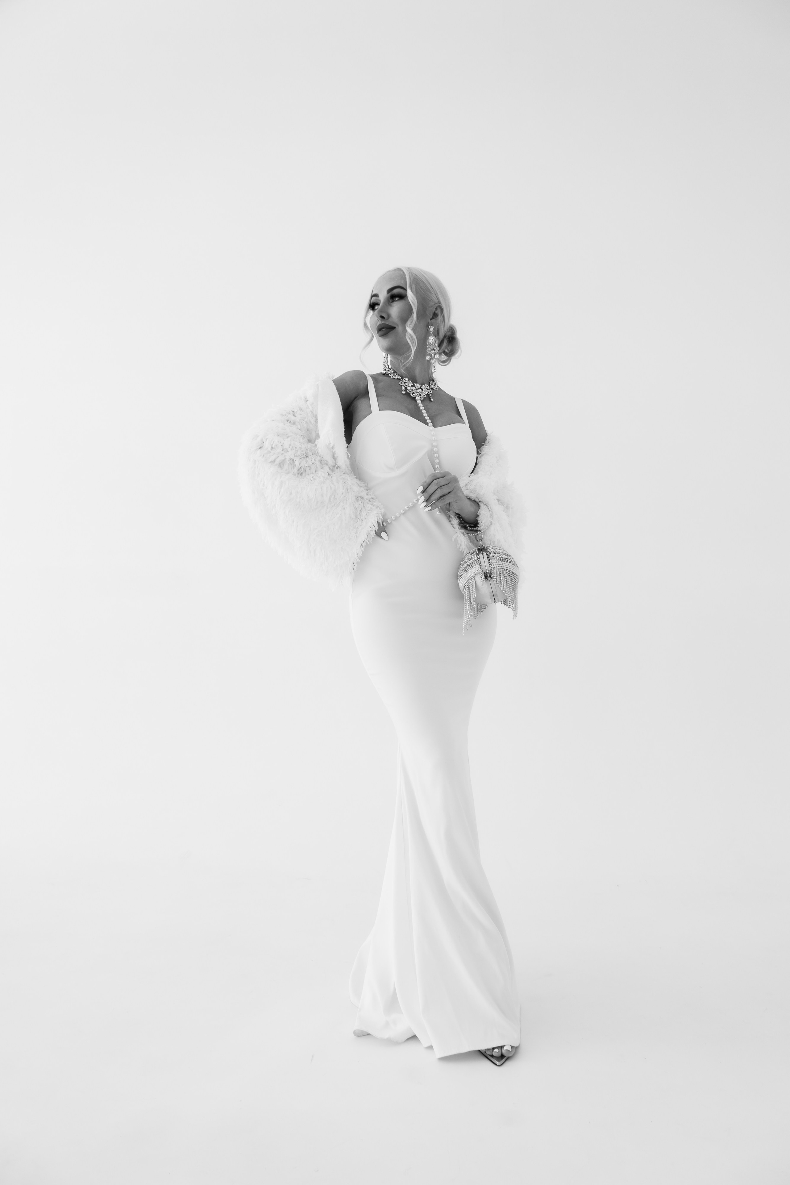 Фотограф свадебный, репортажный, индивидуальный, фото для маркетплейсов, брендов, автосалонов