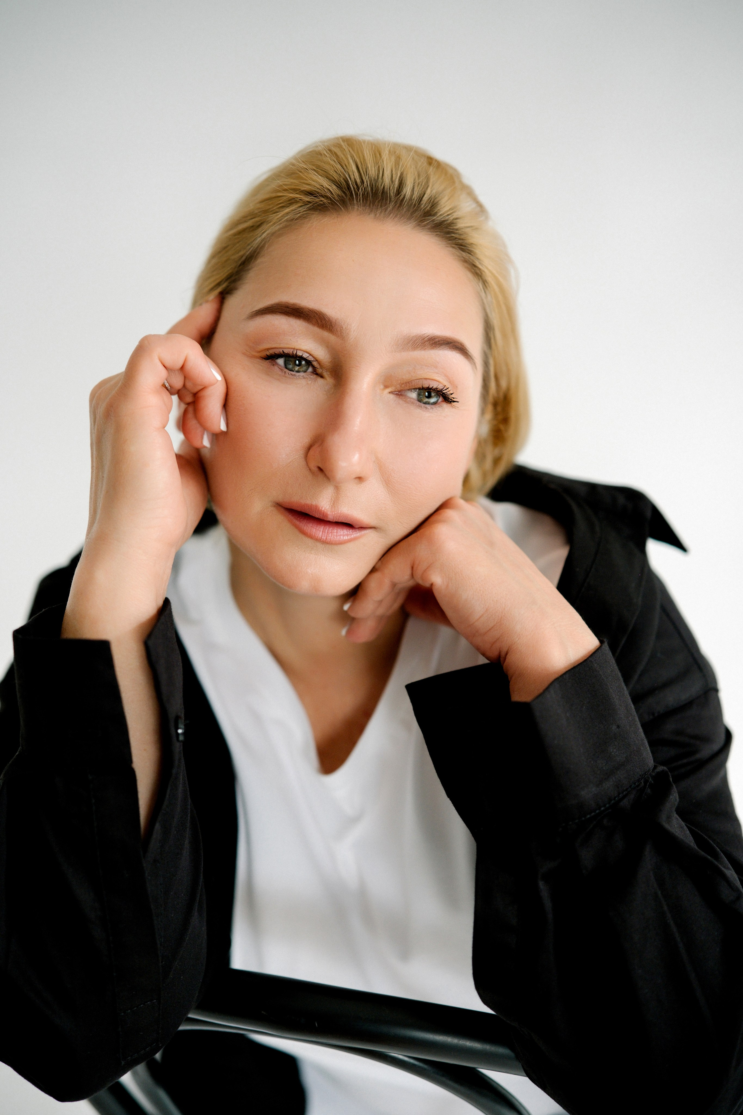 Наташа: съемка в стиле минимализм. Фотограф и видеограф Анна Жагорина