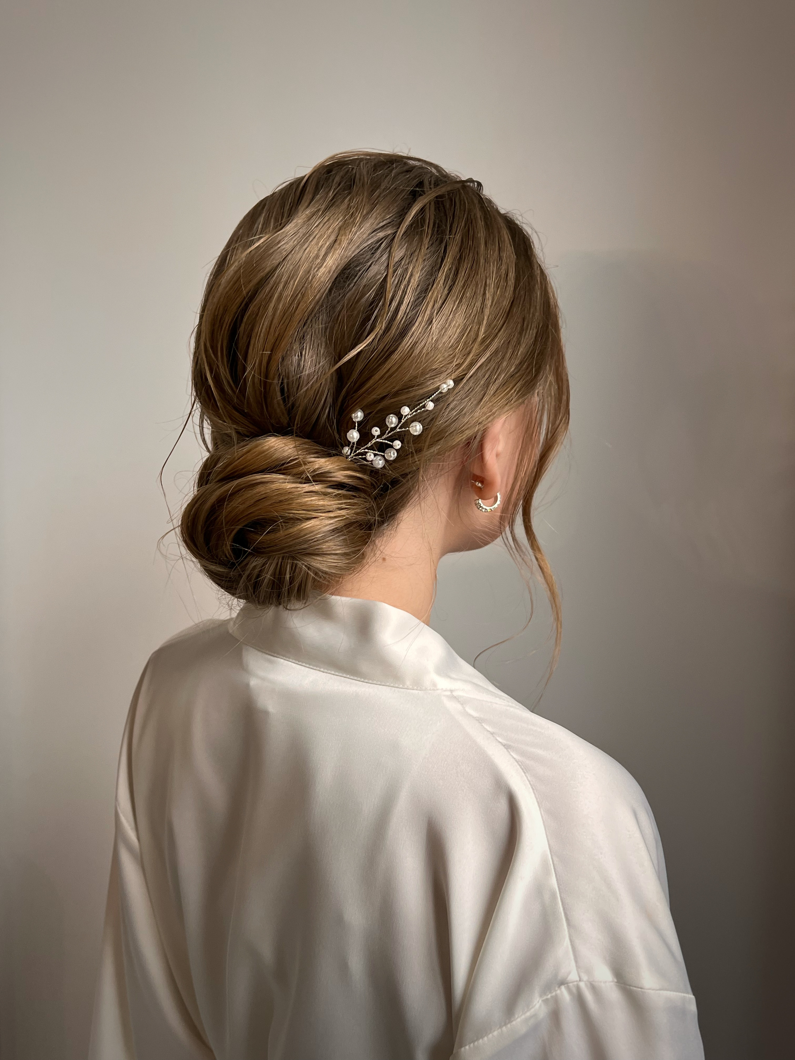 Обучение прическам. Пушкарева Кристина — Прически Макияж