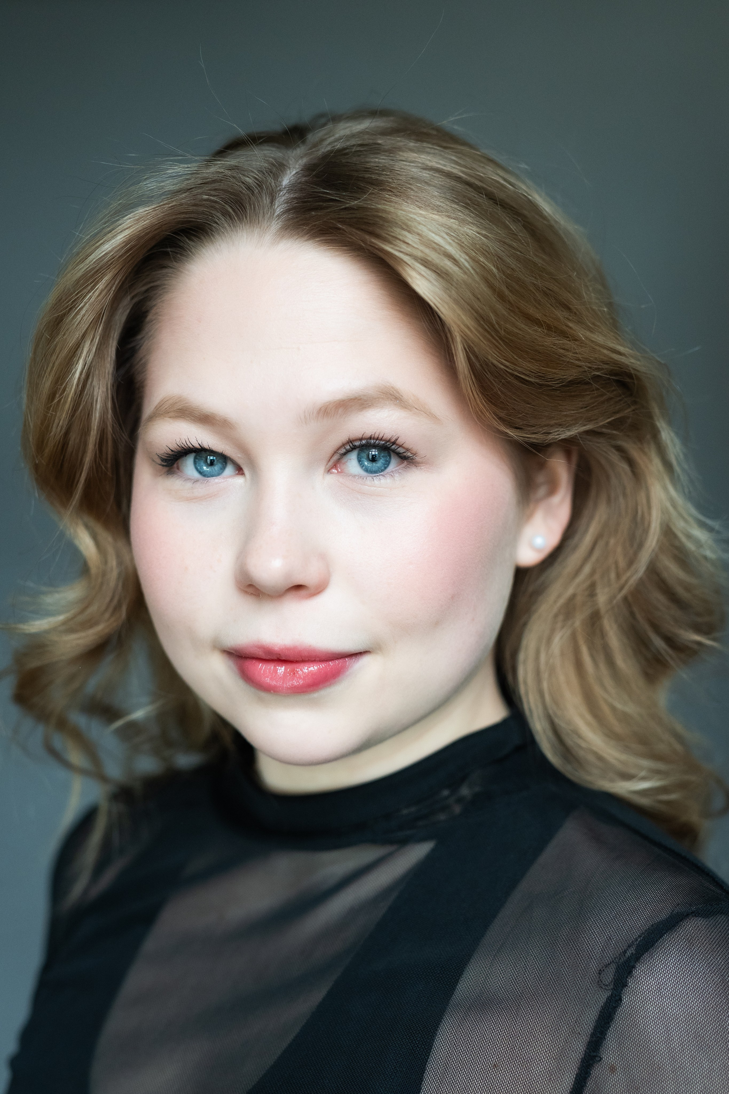 Анна Кузнецова. Агентство талантов «Sonic Agency — SA»