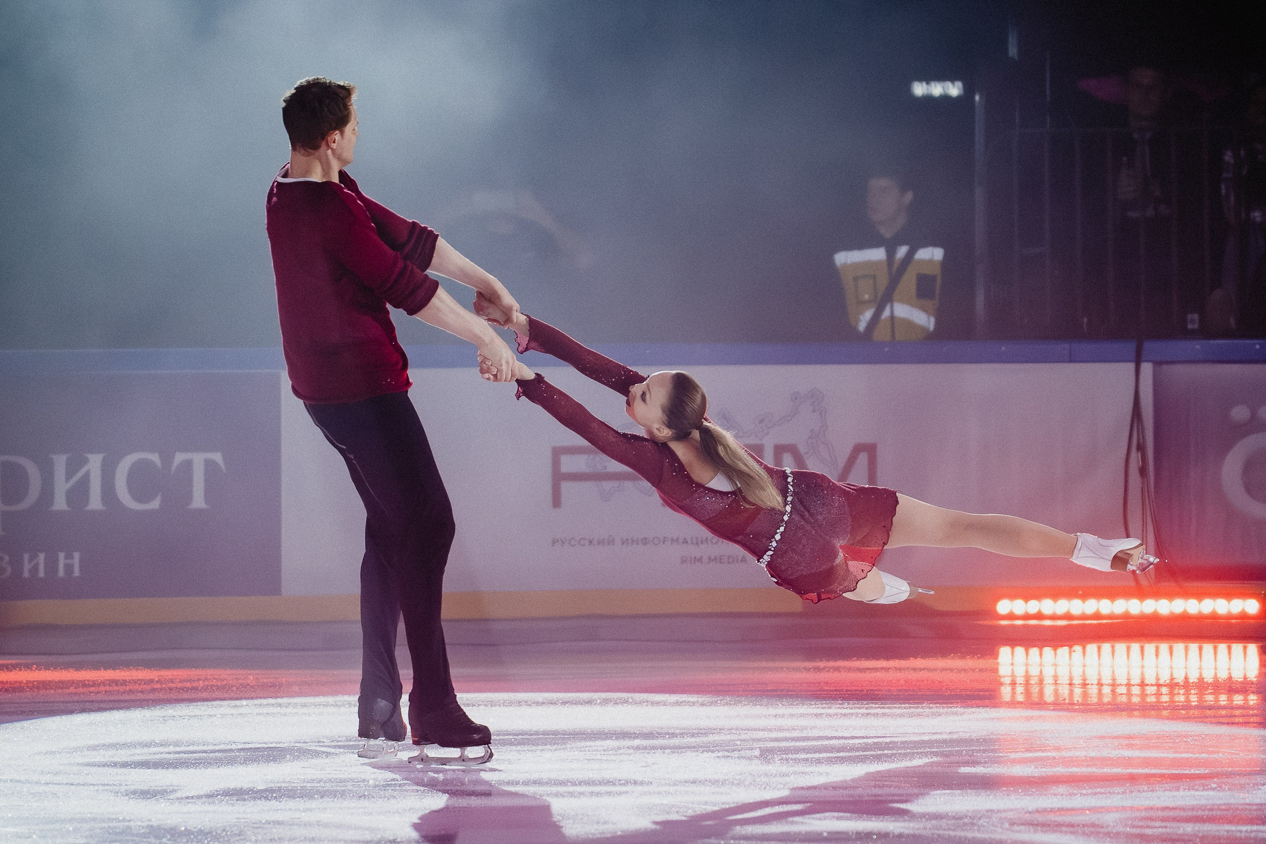 Шоу Этери Тутберидзе в Новосибирске. Воробьева Ксения — Спортивный и танцевальный фотограф Новосибирск
