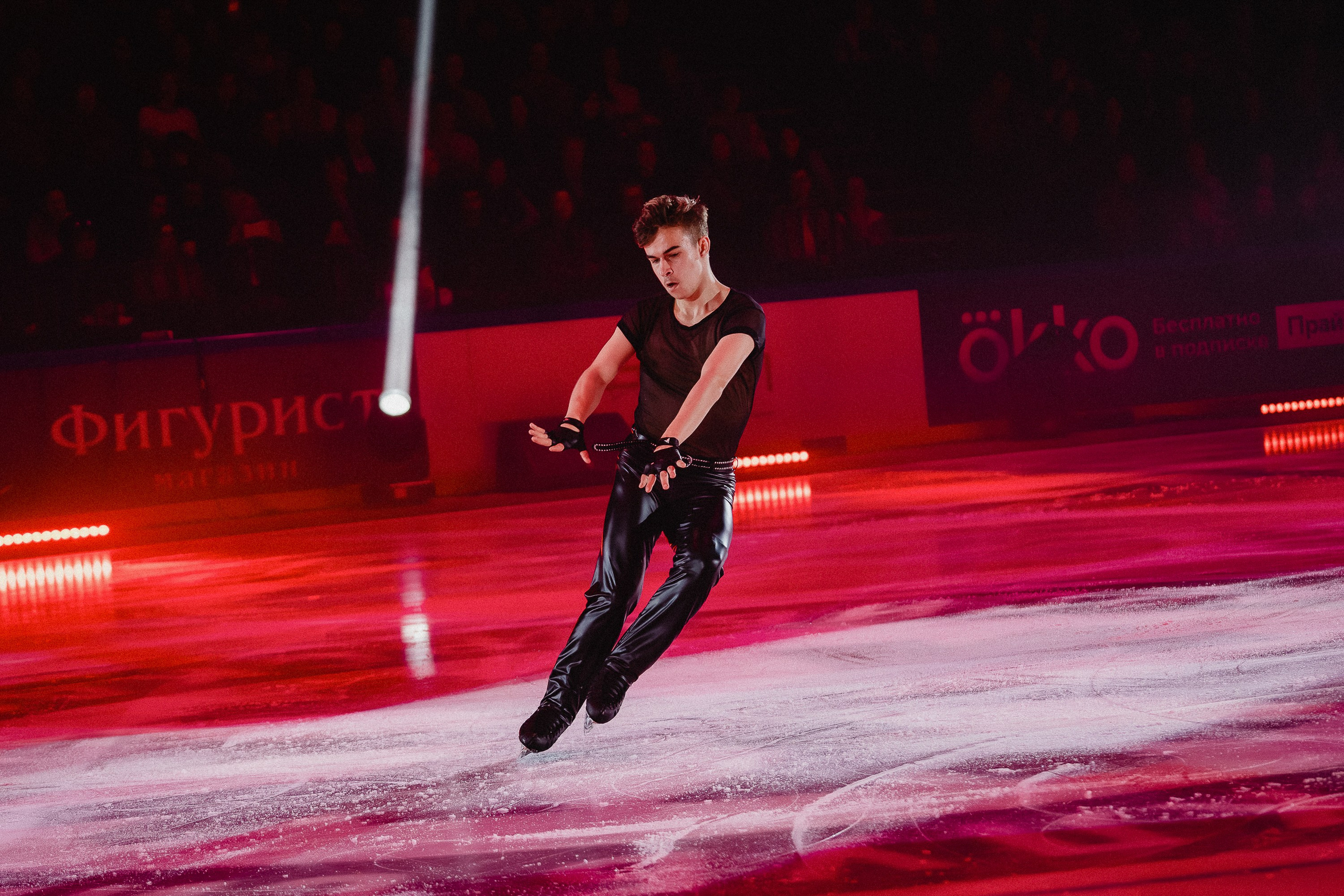 Шоу Этери Тутберидзе в Новосибирске. Воробьева Ксения — Спортивный и танцевальный фотограф Новосибирск