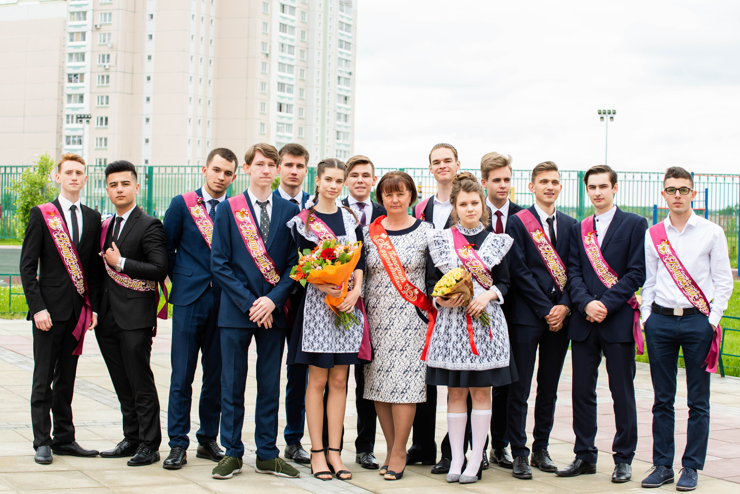 По волнам памяти, Выпускной и ПЗ 34 школа 2019 год. Выпускные альбомы в Подольске Москве и МО