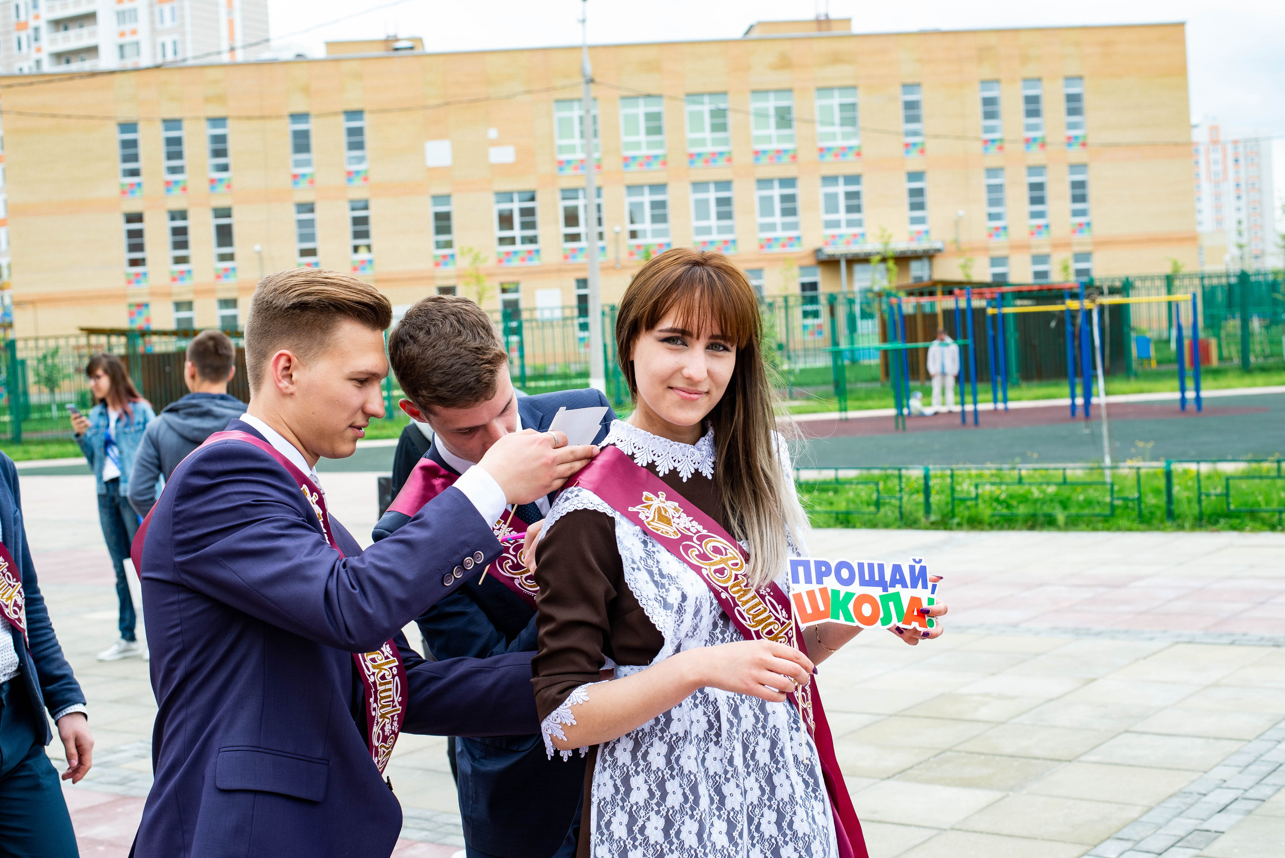 По волнам памяти, Выпускной и ПЗ 34 школа 2019 год. Выпускные альбомы в Подольске Москве и МО