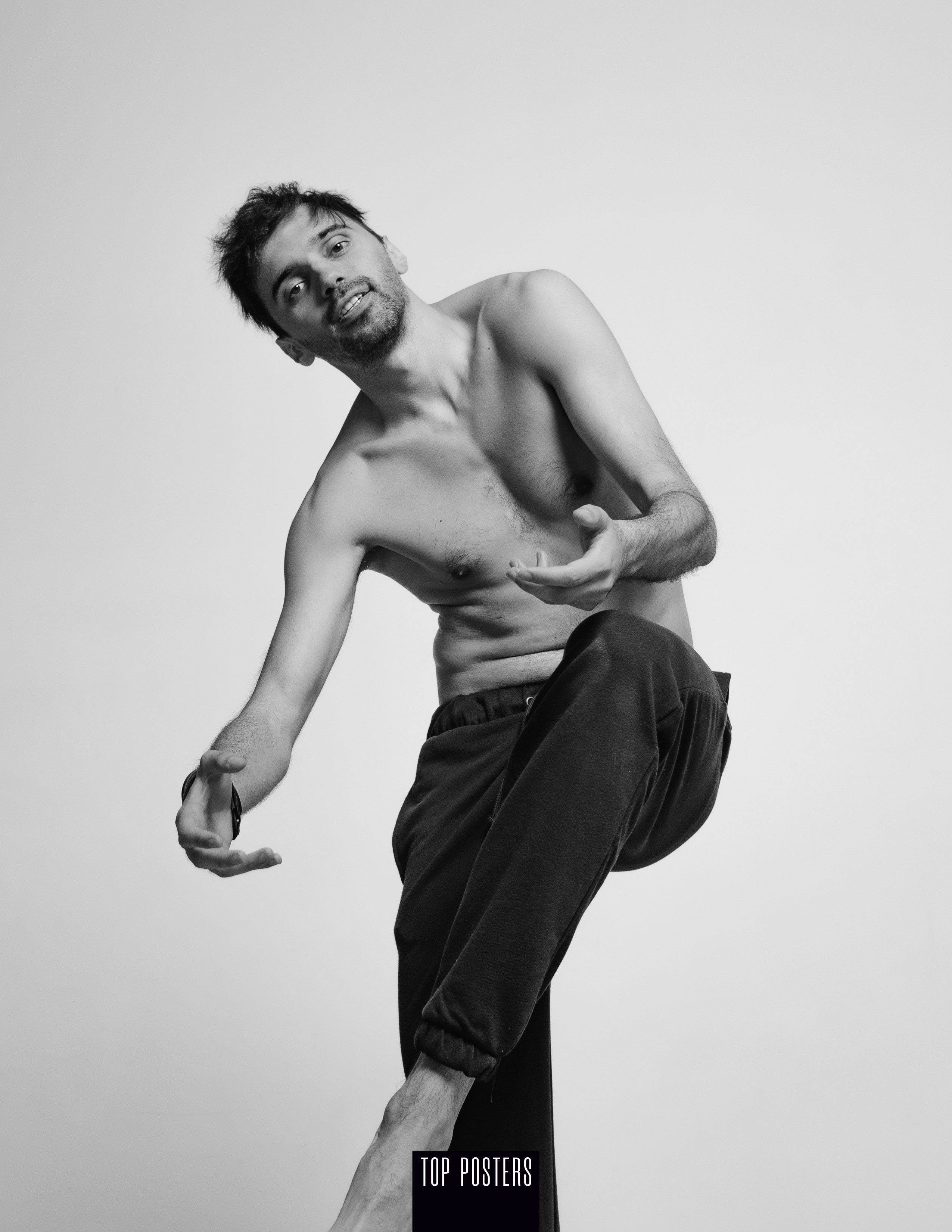 Кирилл. Один день из жизни DJ-я. Top Posters Magazine. Визуальный художник Лиана Даренская, Москва