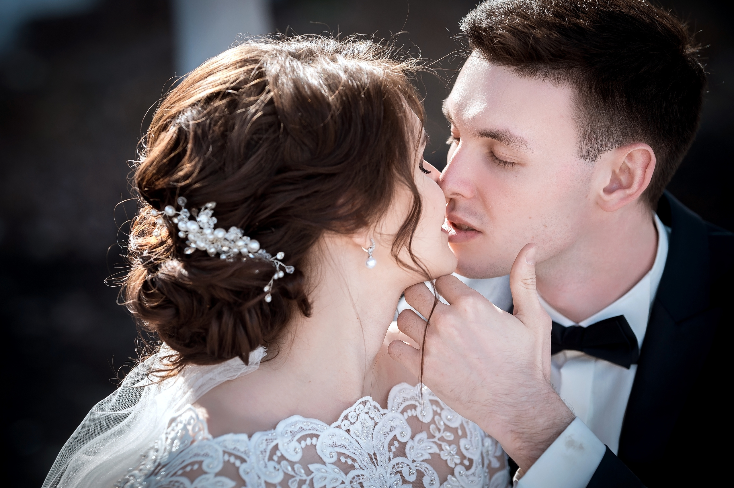 Свадебная фотосессия с лошадьми и банкетом в Щелково. Свадебный и семейный фотограф Виктория Носачёва. Щелково, Москва и МО