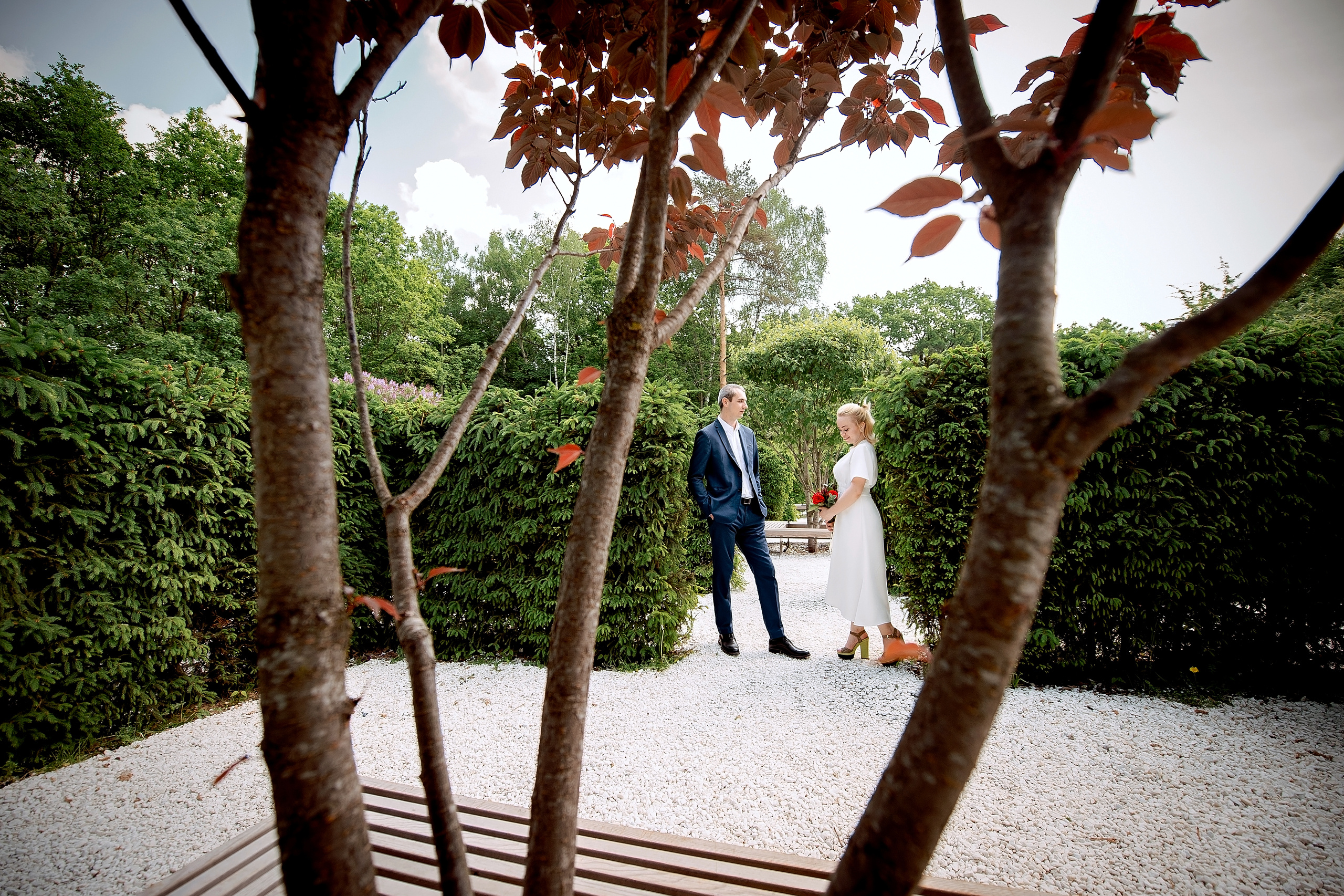 Свадебная фотопрогулка на ВДНХ. Свадебный и семейный фотограф Виктория Носачёва. Щелково, Москва и МО