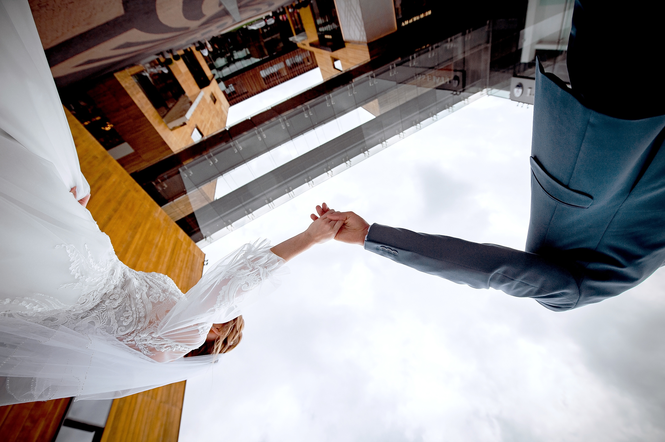 Свадебная фотосессия в Барвихе и Усадьбе Архангельское. Свадебный и семейный фотограф Виктория Носачёва. Щелково, Москва и МО