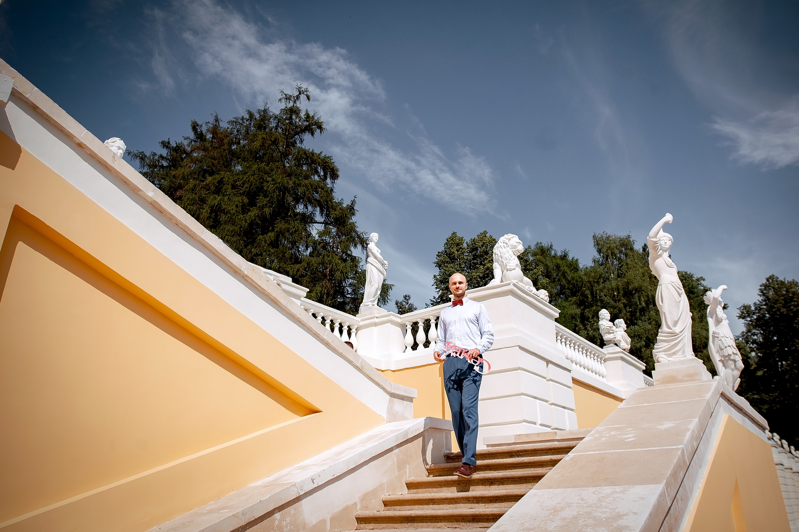 Свадебная фотосессия в Барвихе и Усадьбе Архангельское. Свадебный и семейный фотограф Виктория Носачёва. Щелково, Москва и МО