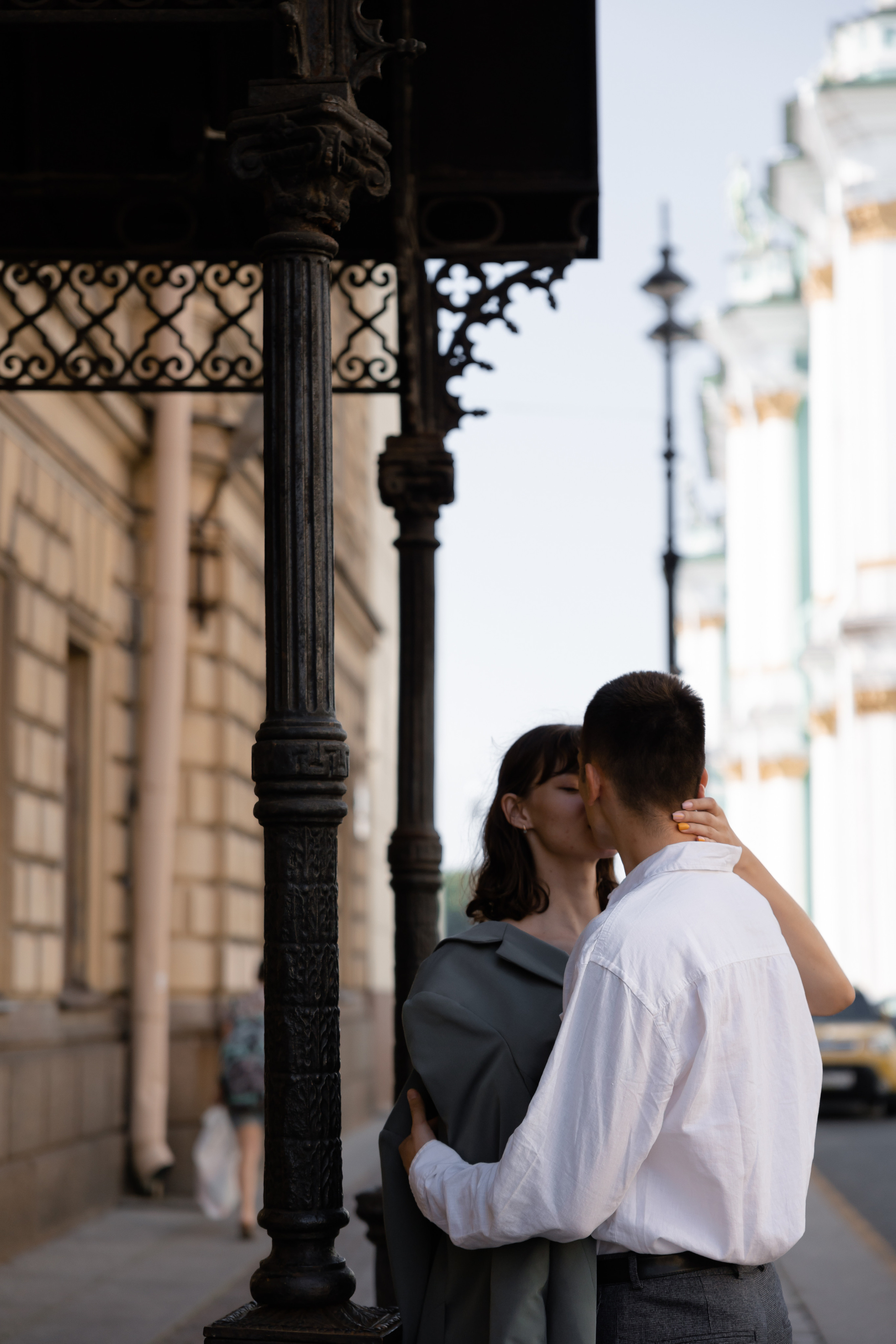 София и Никита. Лав стори в центре Петербурга. Свадебный фотограф в Санкт — Петербурге и Ленинградской о