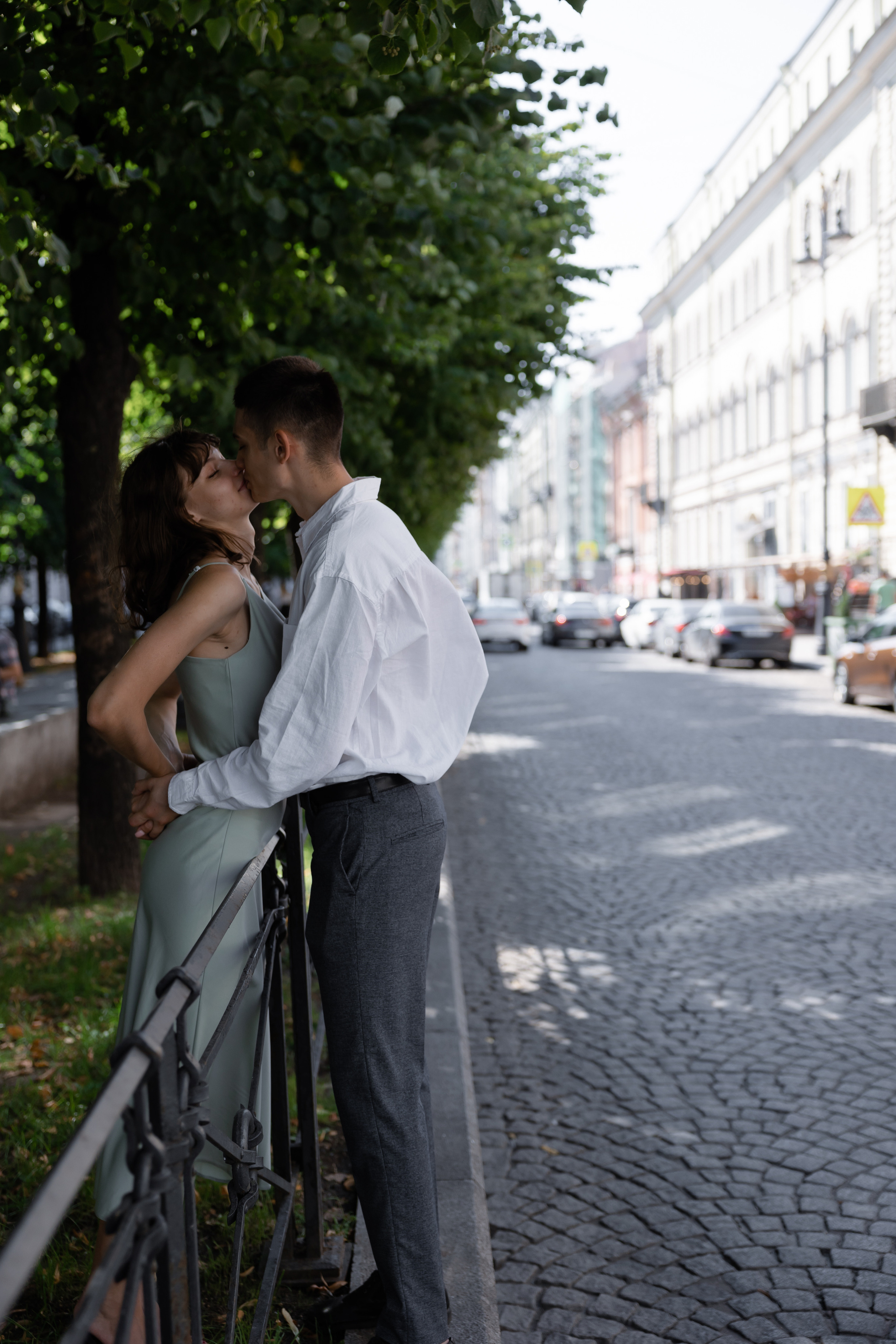 София и Никита. Лав стори в центре Петербурга. Свадебный фотограф в Санкт — Петербурге и Ленинградской о