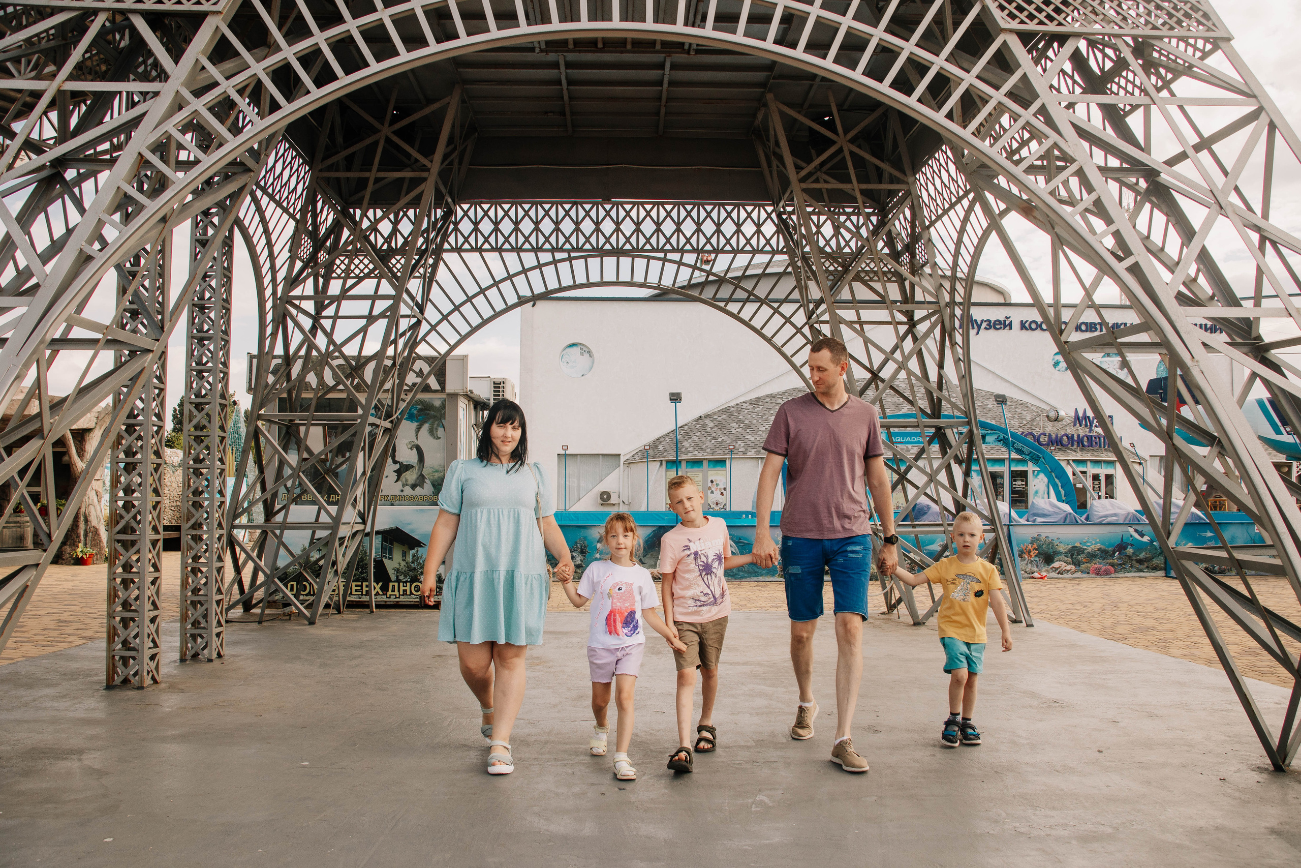 Дмитрий, Людмила и дети. Wedding and family photographer in Gelendzhik Victoria Balashova