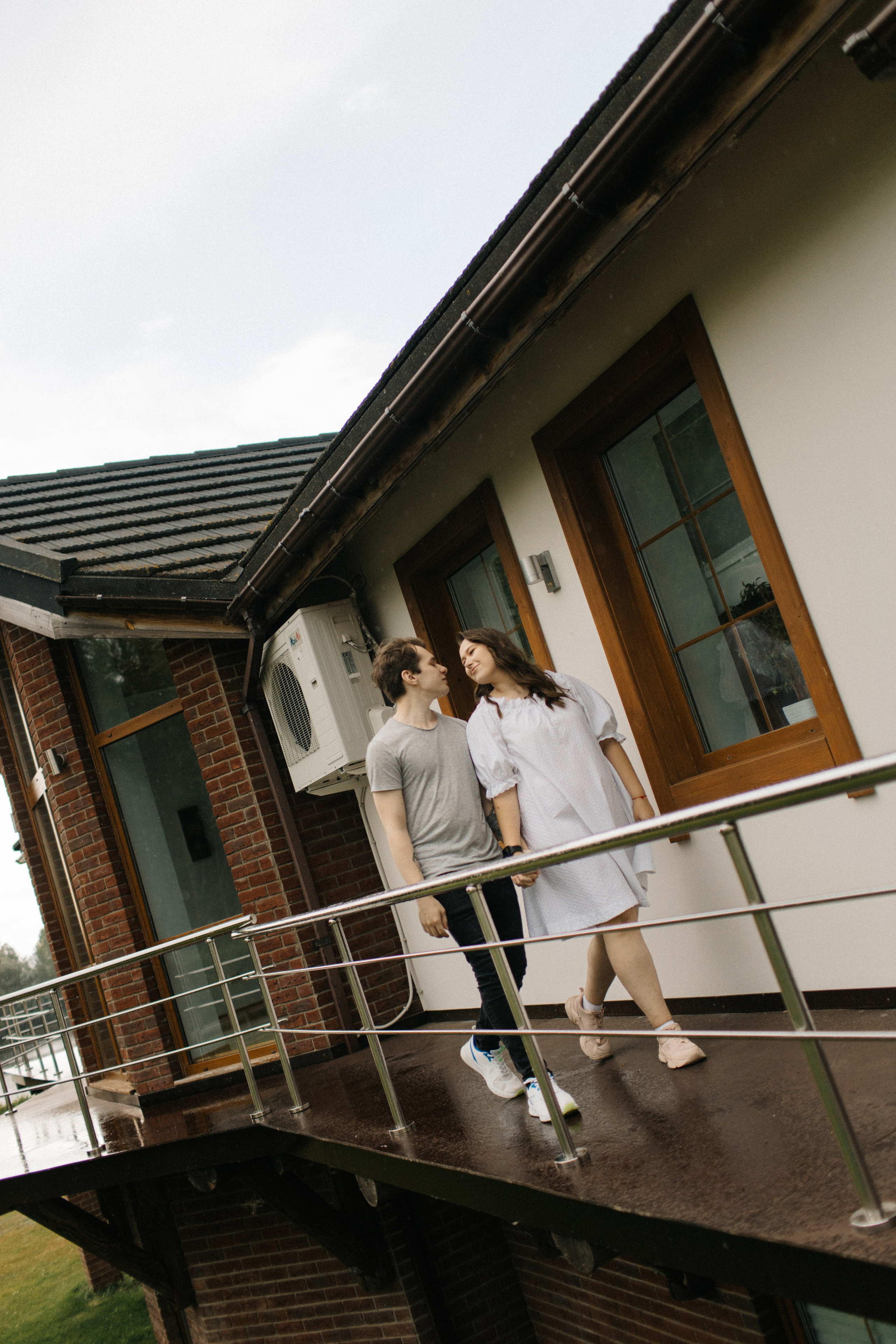 Никита и Виктория. Love Story под дождём в усадьбе «Хорошее место». Сергеев Алексей. Фотограф