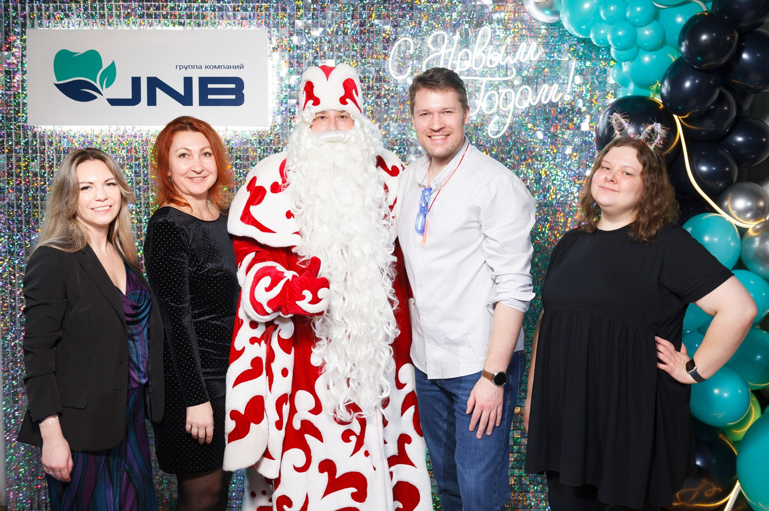 Веранда для проведения корпоратива, тимбилдинга по Ярославскому ш. Банкетный зал Веранда в Якушево у озера для свадеб, юбилеев, корпоративов. Официальный сайт