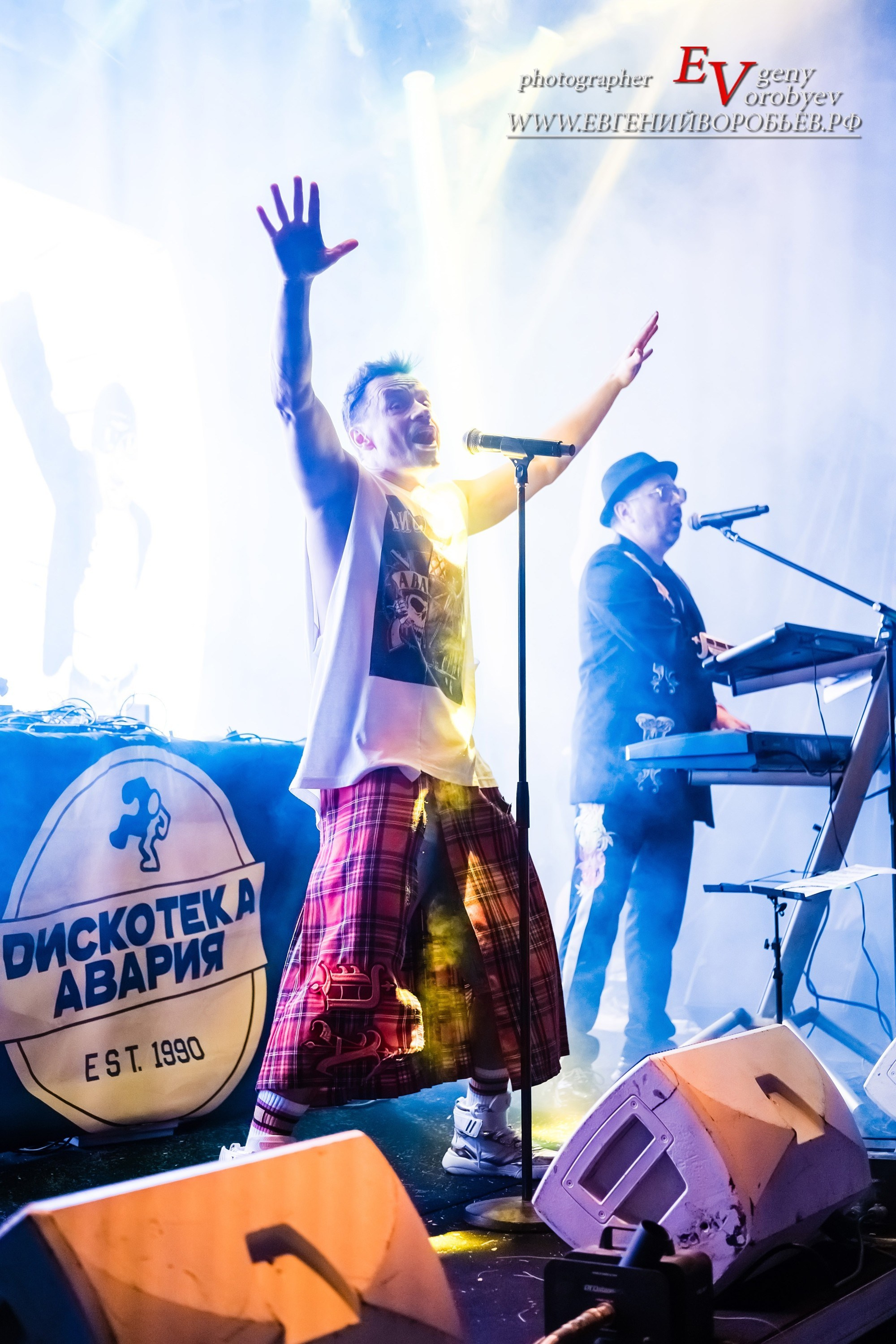 Фотосессии Фотограф в Красноярске на Пхукете Евгений Воробьёв видеосъёмка фотосъёмка с FPV дрона квадрокоптера в Красноярске