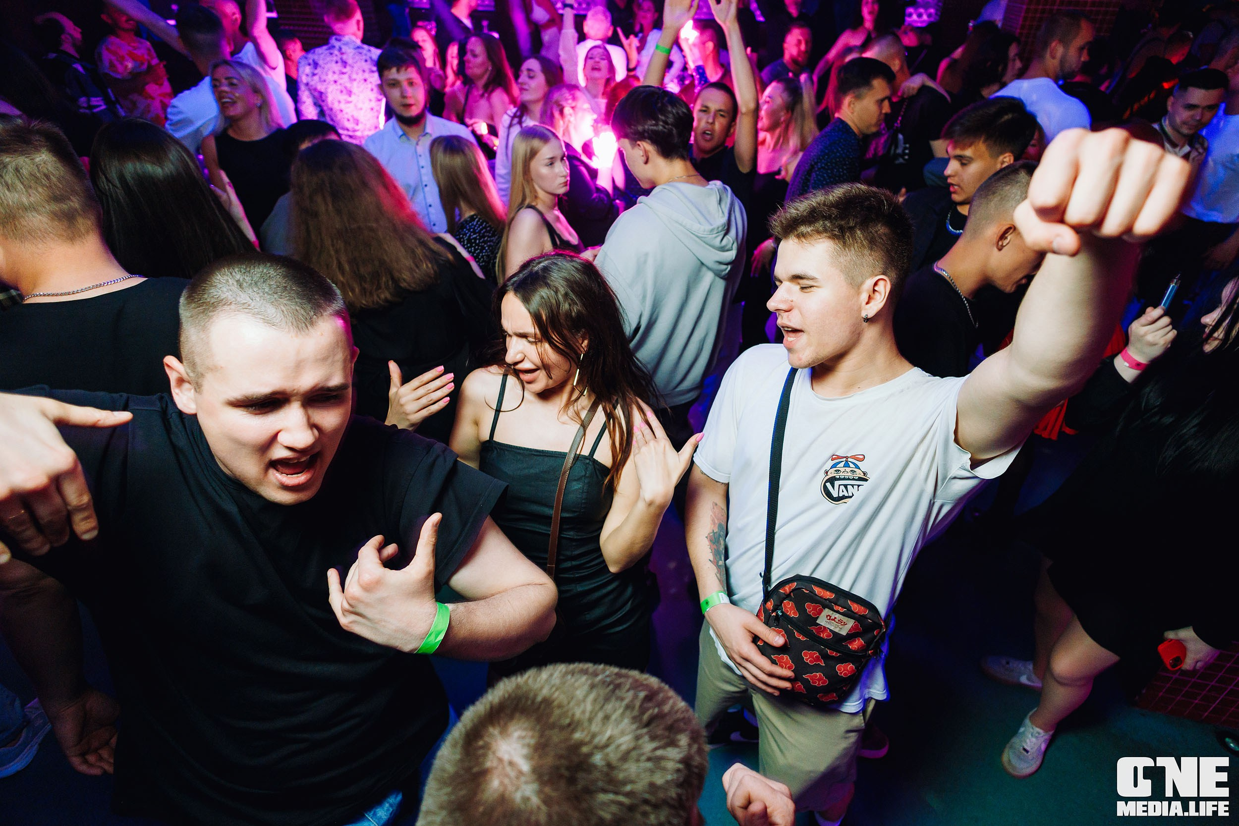 Фоторепортаж из РК Планета. One Media Life: фоторепортажи, фотоотчеты с мероприятий и заведений