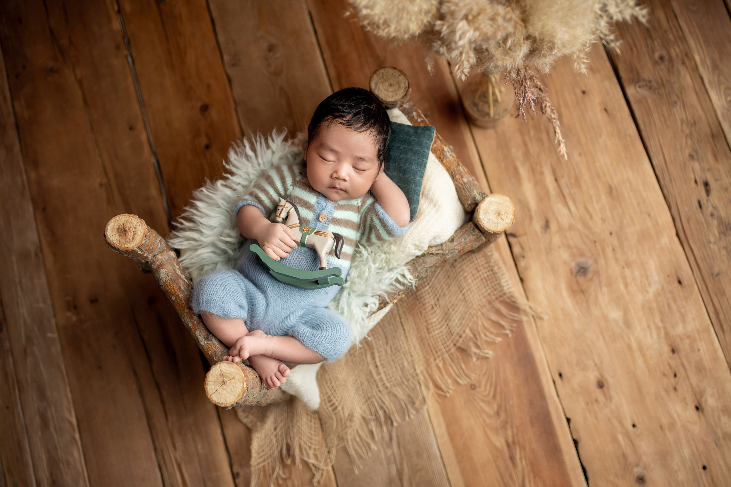 NEWBORN. Творческая команда Ульяшевы, свадебная и семейная фотография. Кахахста