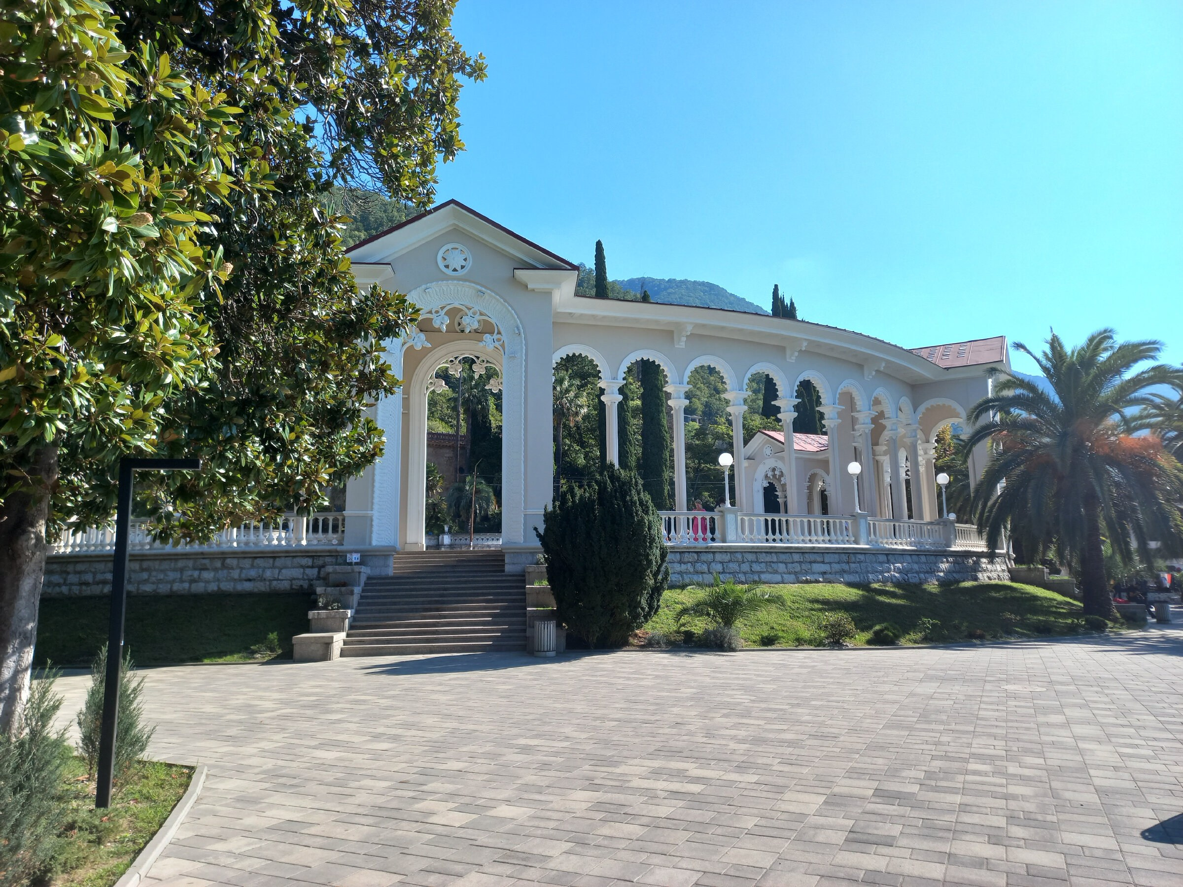 Обучающий фототур в Абхазию 20–25 февраля 2026. Детский и семейный фотограф Елена Михайлова в Москве