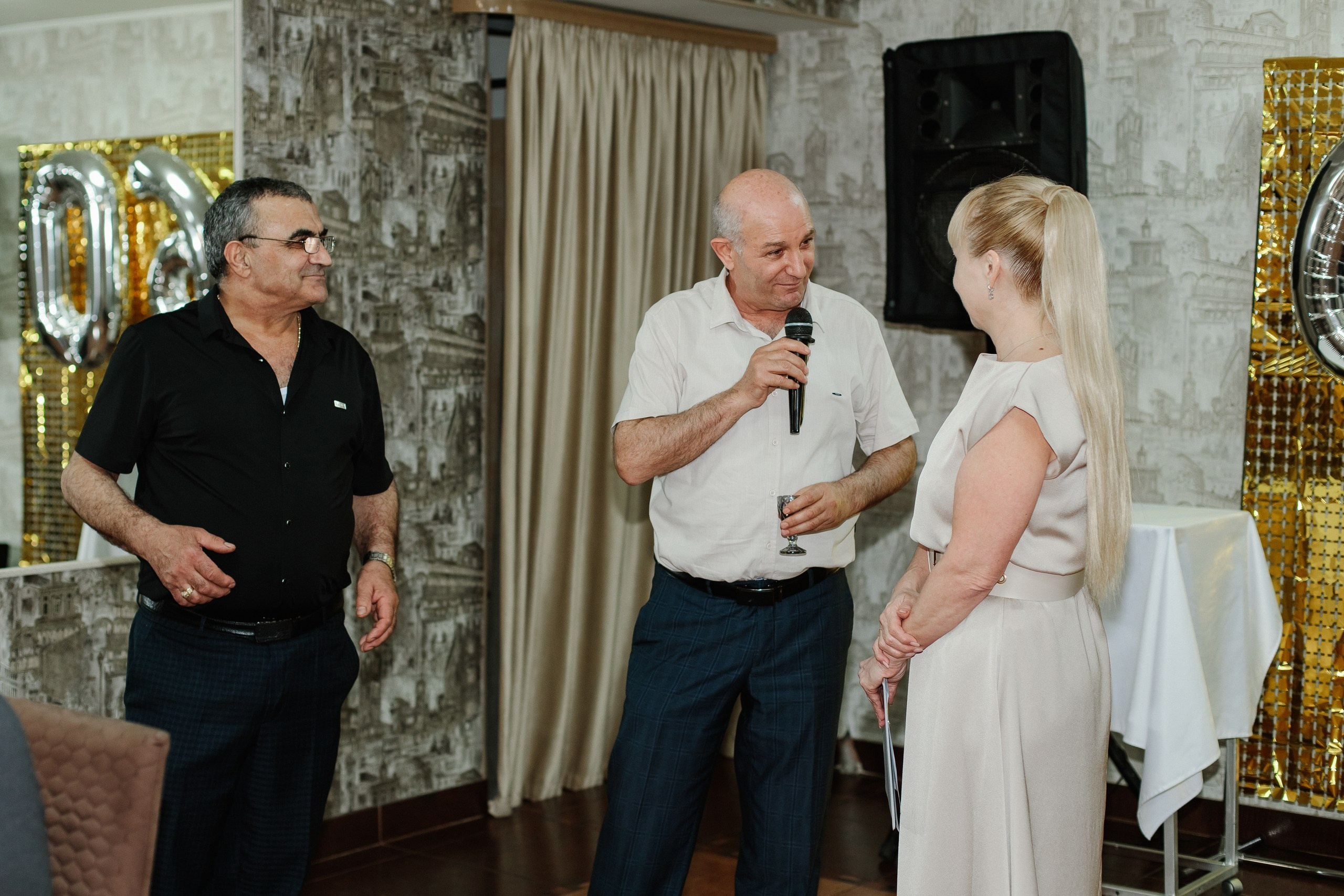 Ведущий, Тамада, DJ, фото в Перми. Хорошее настроение