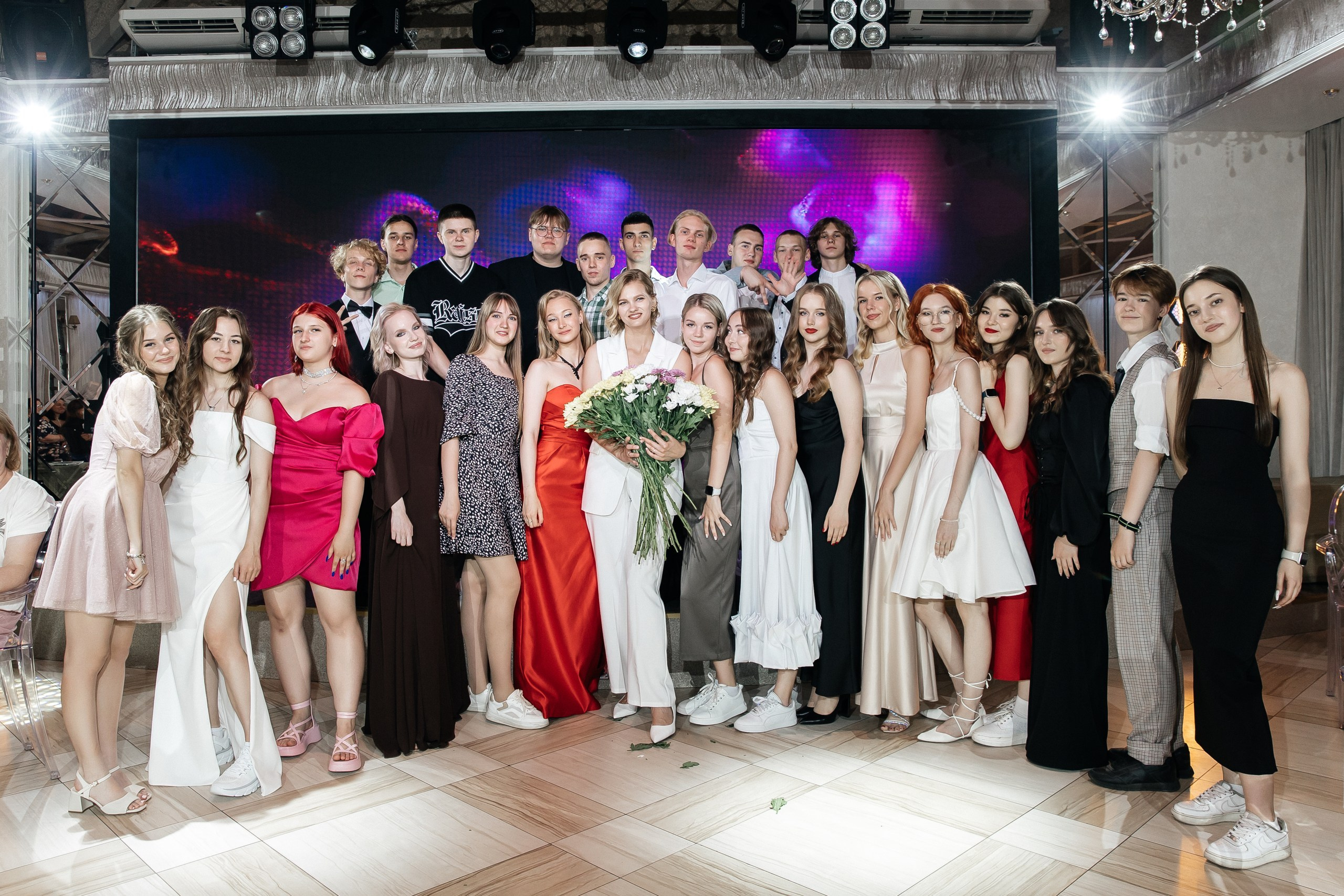 Выпускной 2024. Свадебный фотограф Настя Шелл г. Череповец