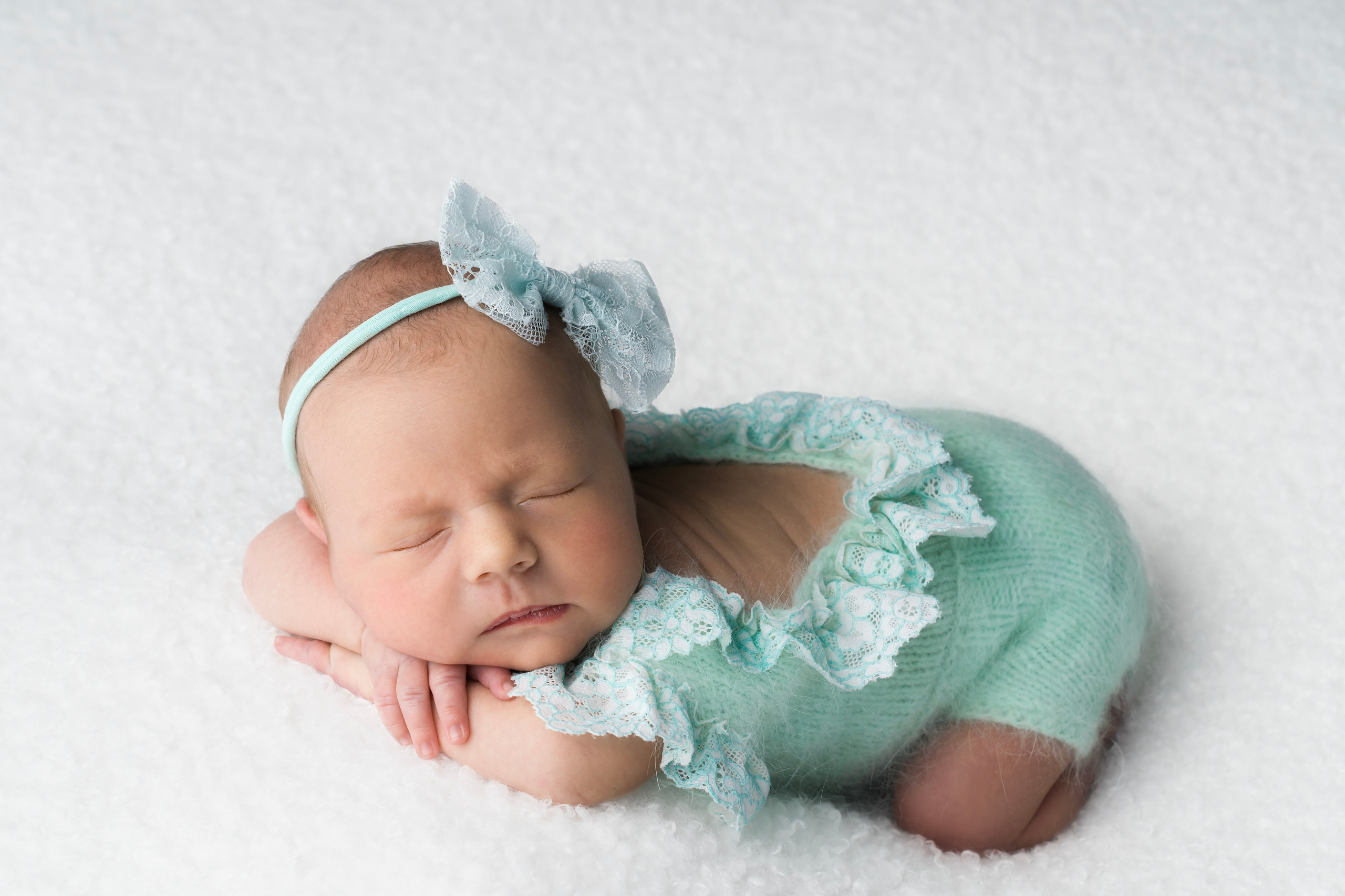 Фотосессия новорожденного (newborn). Фотограф новорожденных, детей до года и беременных в Симферополе