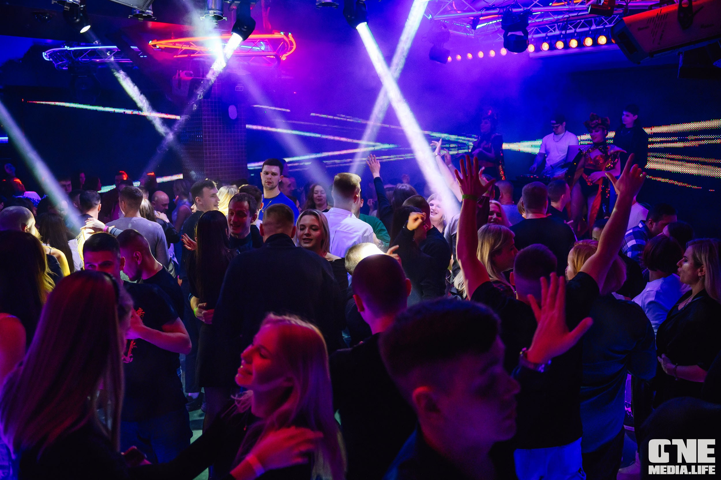 Фоторепортаж из РК Планета. One Media Life: фоторепортажи, фотоотчеты с мероприятий и заведений