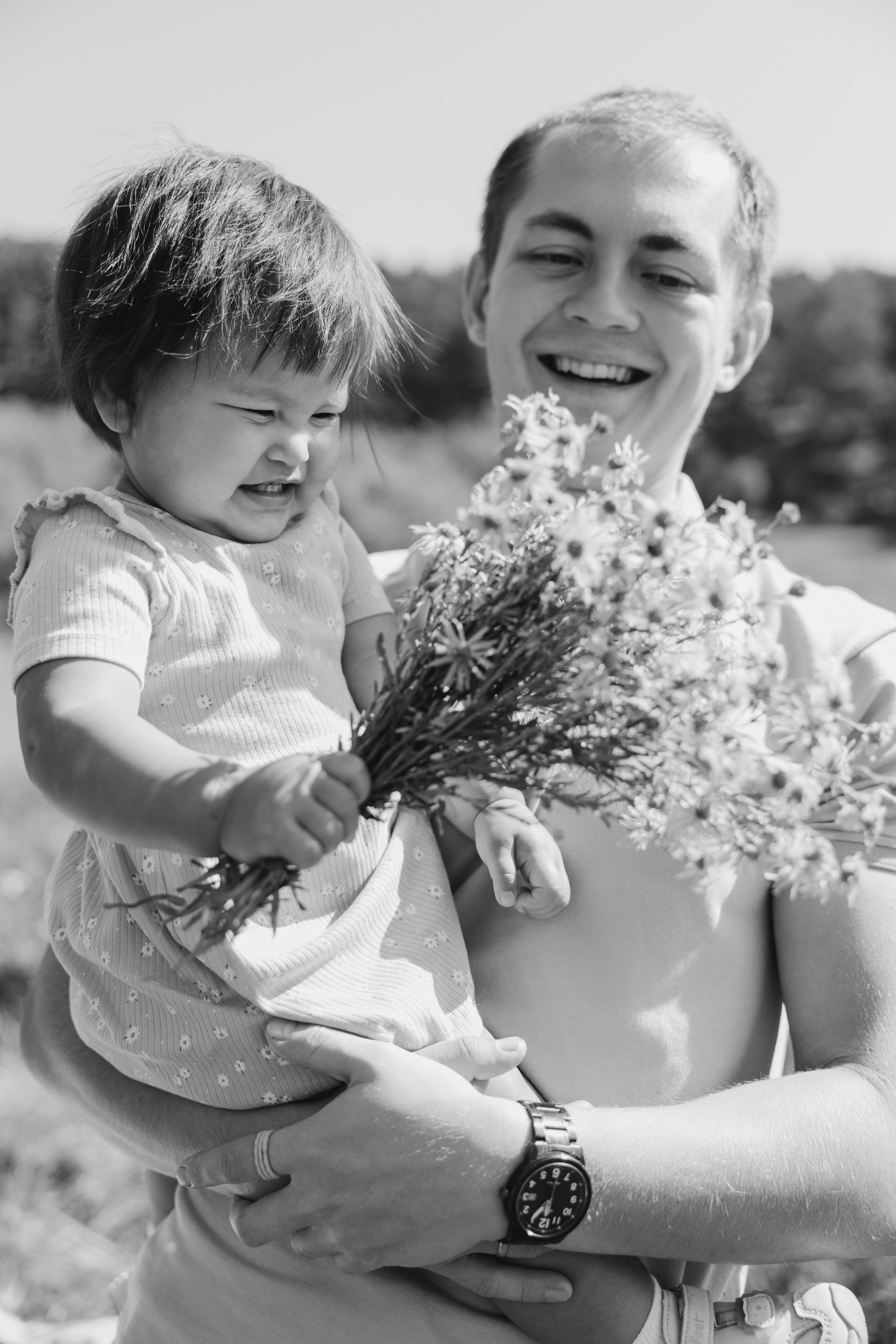 Семейная съёмка в поле. Свадебный, семейный фотограф в Иркутске Светлана Макаричева