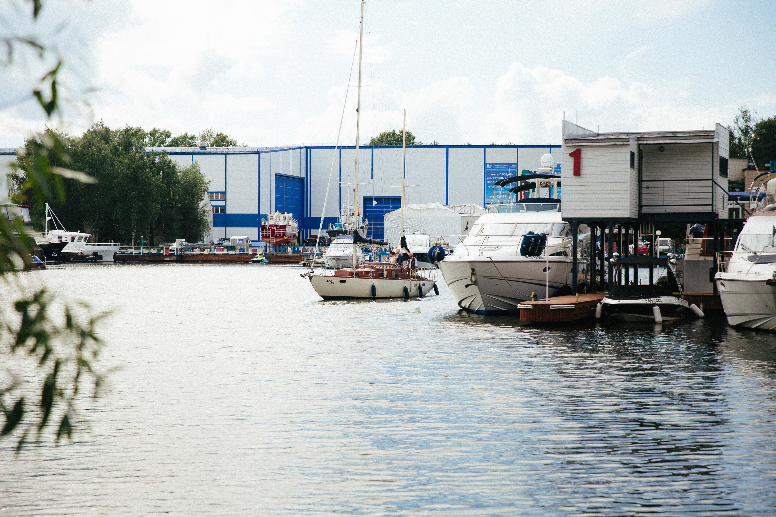 Александра и Артём. Свадьба в Яхт-клубе "Нептун". Александр Чернин. Семейный и событийный фотограф