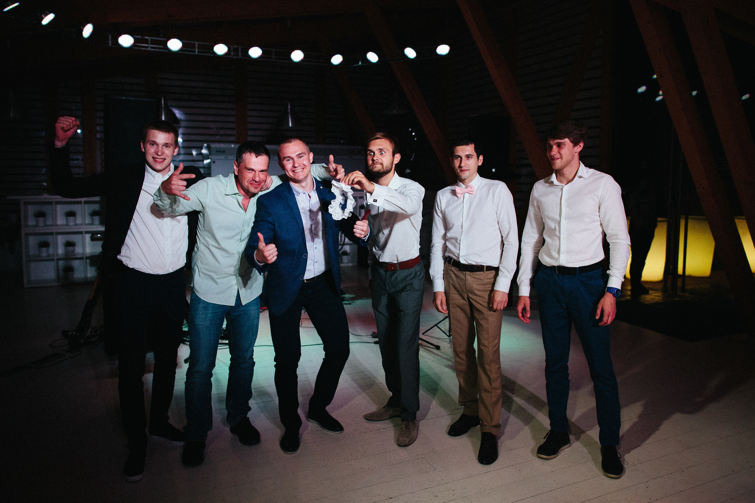 Александра и Артём. Свадьба в Яхт-клубе "Нептун". Александр Чернин. Семейный и событийный фотограф