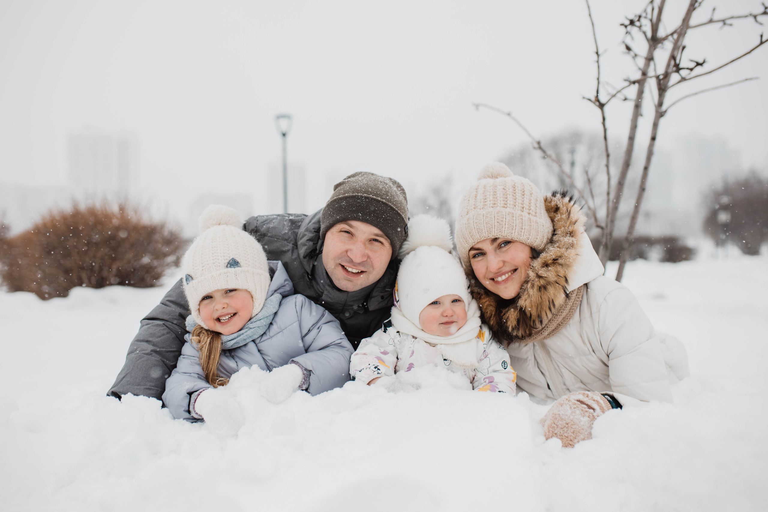 Семейная фотосессия зимой. Фотограф Валерия Горбунова Подольск Бутово Видное Щербинка