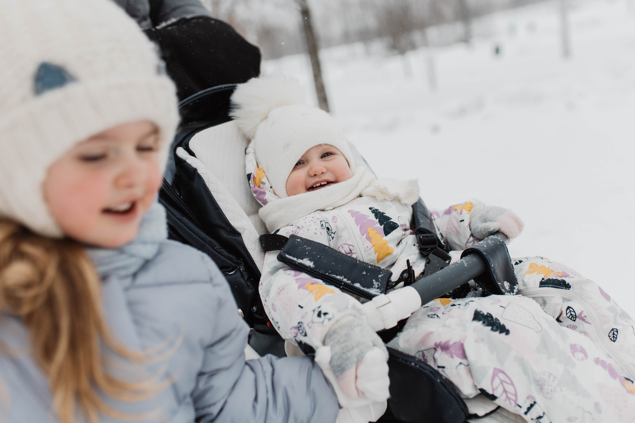 Семейная фотосессия зимой. Фотограф Валерия Горбунова Подольск Бутово Видное Щербинка