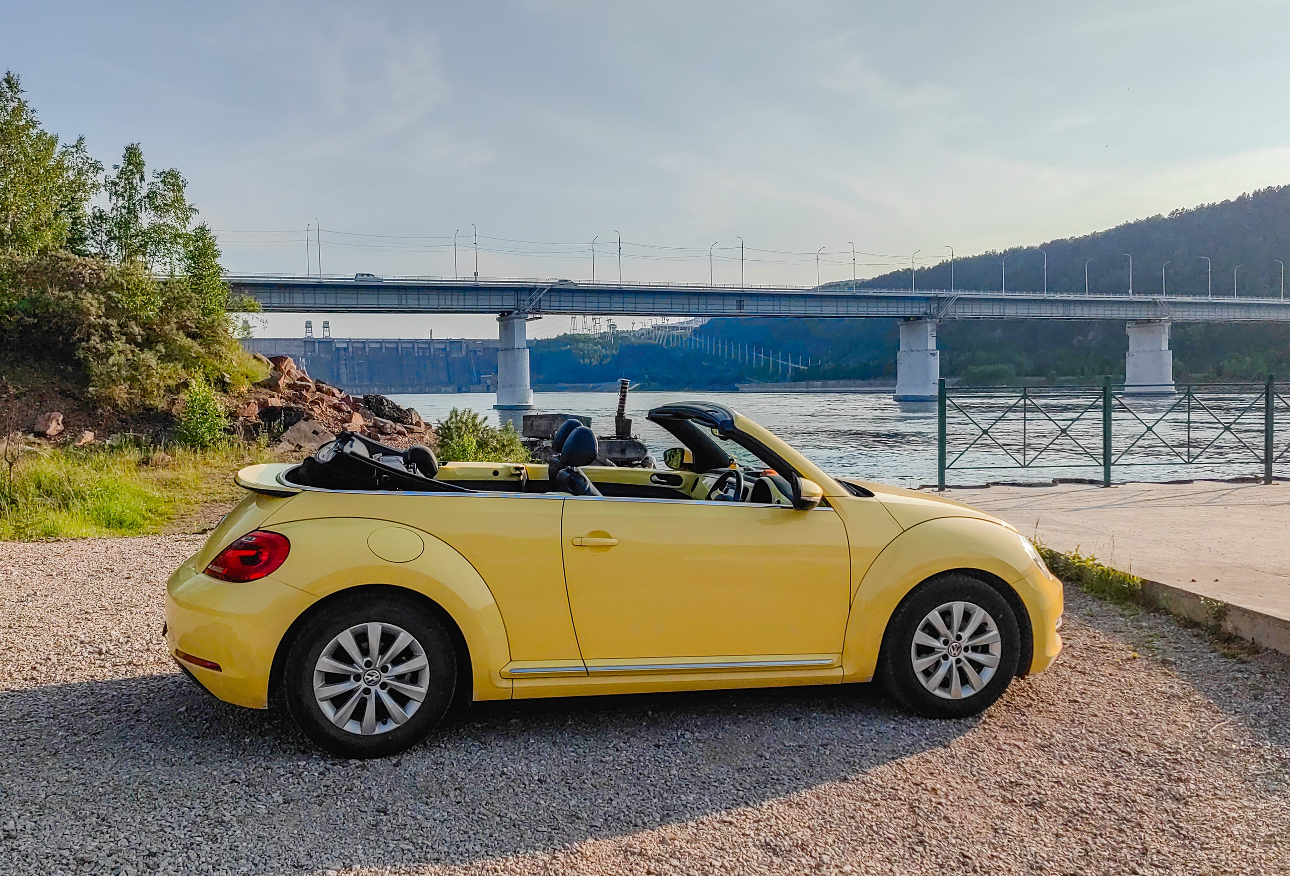 мост через Енисей Красноярская ГЭС индивидуальный тур Красноярск экскурсии фото интересные места что посмотреть куда сходить что посетить достопримечательности Красноярска фототур фотосессия аренда кабриолета аренда микроавтобуса трансфер цена заказать экскурсию программа маршрут смотровые площадки видовые красивые места Национальный парк заповедник Столбы Дивногорск Красноярская ГЭС путешествие туристический маршрут место силы Часовня Параскевы Пятницы Коммунальный мост остров Татышев Бобровый лог Николаевская сопка набережная Енисея село Овсянка музей Астафьева Караульная гора Виноградовский мост гид экскурсовод индивидуальная экскурсия фотосъемка виды на Енисей фанпарк Бобровый лог парк флоры и фауны Роев ручей Торгашинский хребет скала Такмак вантовый мост куда сходить цены расписание заказать онлайн экскурсионное обслуживание трансфер на комфортабельном микроавтобусе