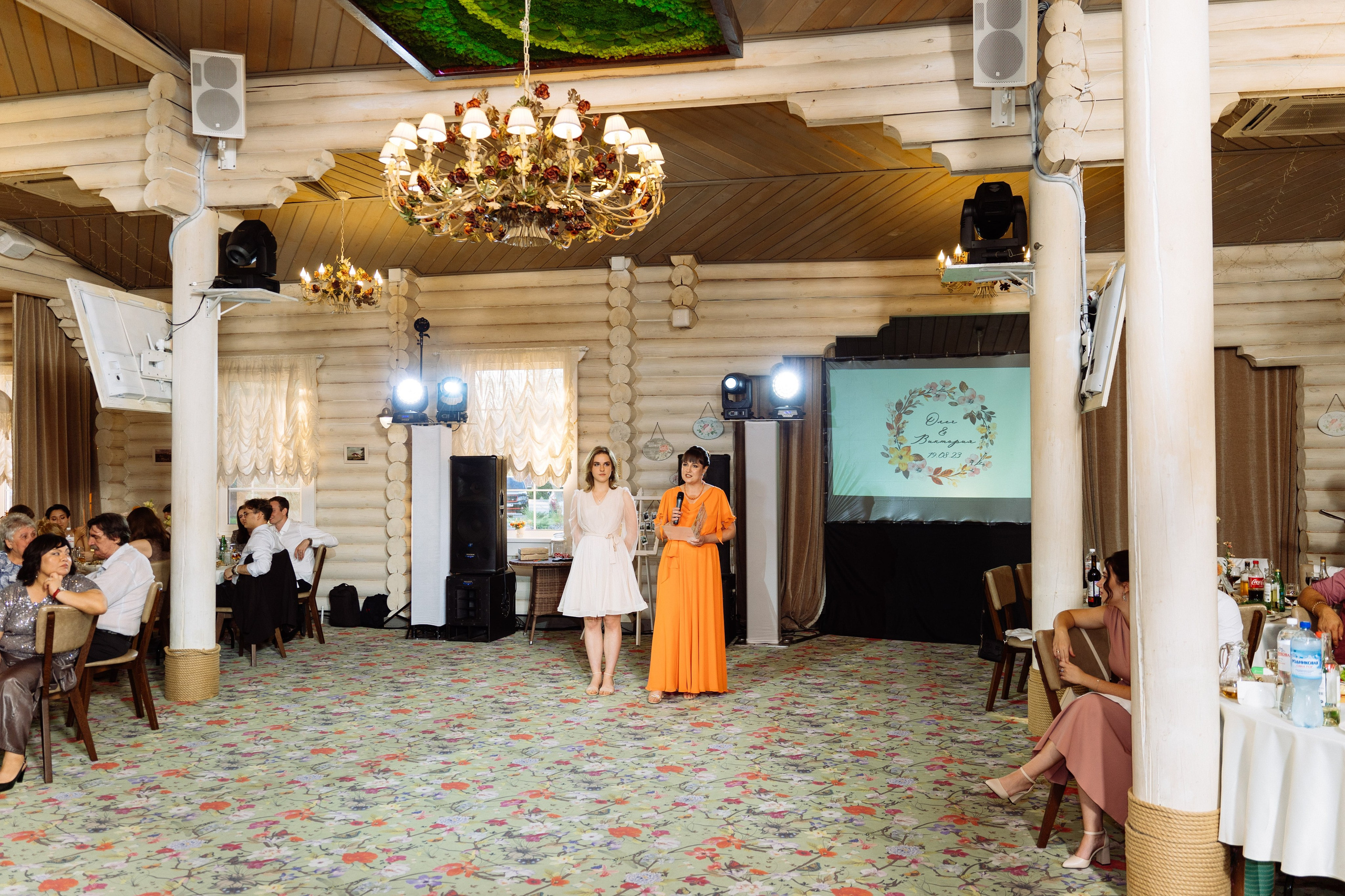 Свадьба Олега и Виктории в клубе «Ближняя дача»