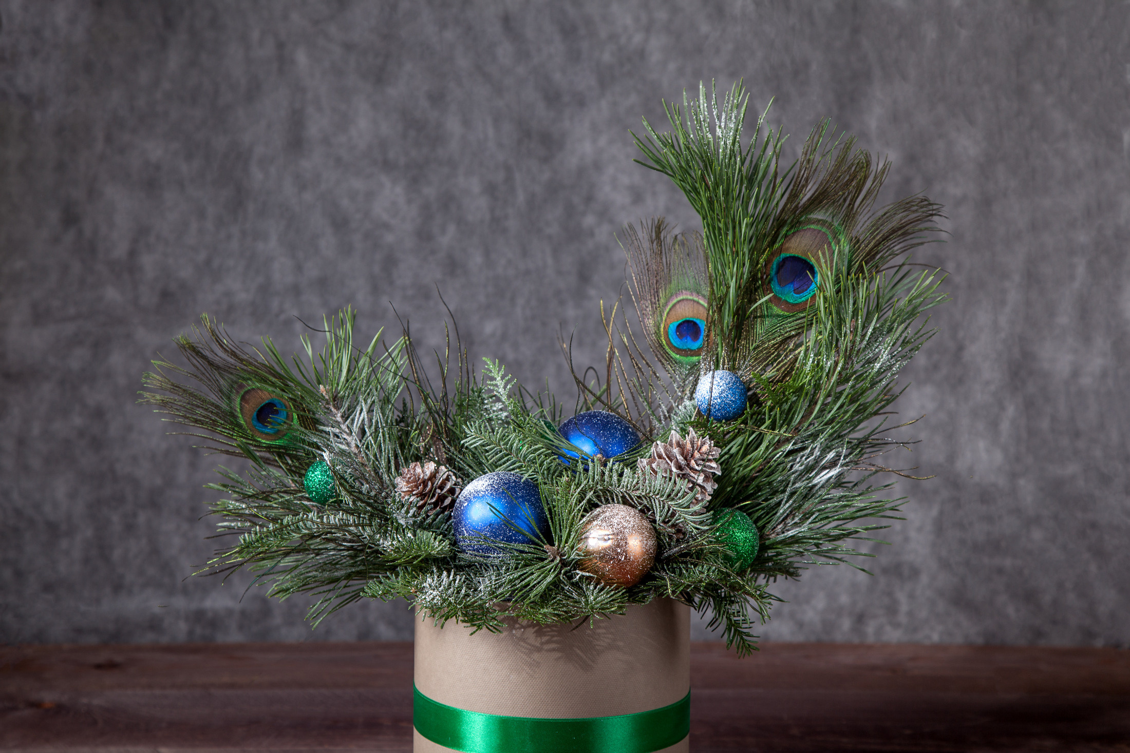 Новогодняя композиция. Флорист Маргарита Гладкова